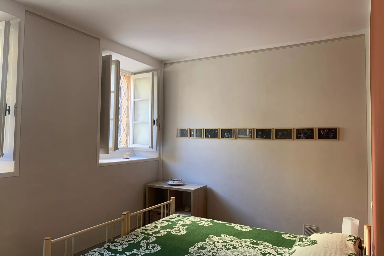 Ai Ronchi - piccolo appartamento con giardino a Cannero - Slaapkamer