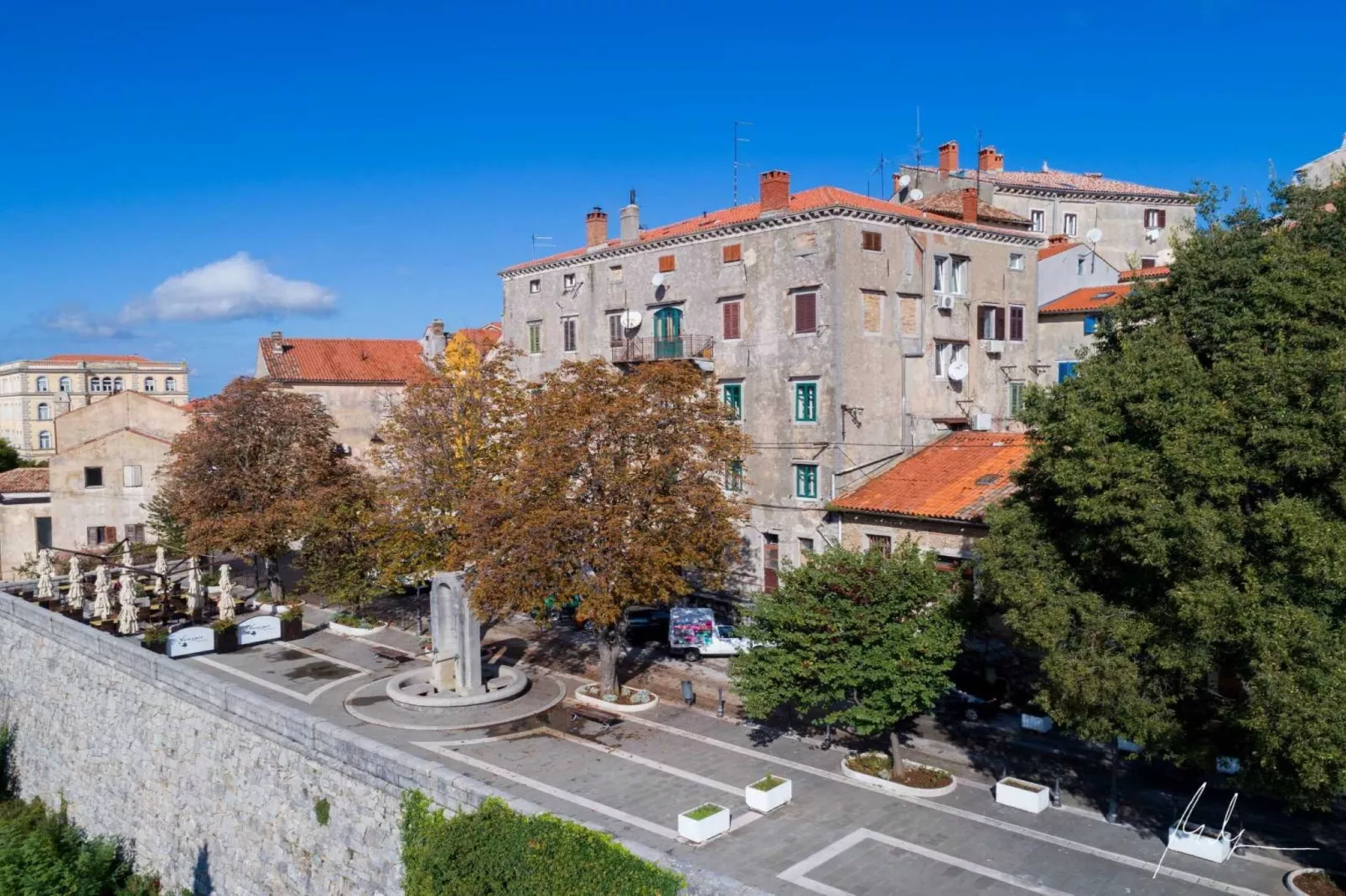 Stylish Two Bedroom Apartment in Labin - Two Bedroom Apartment with Terrace - Buitenlucht