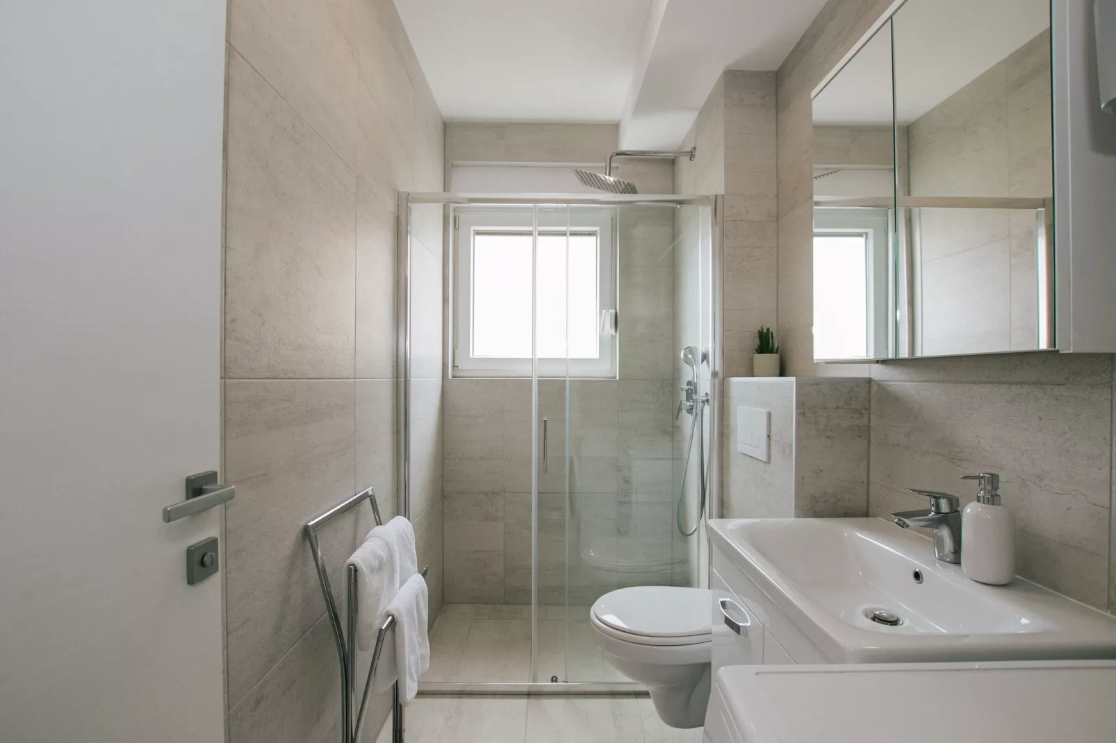 Spacious Luxury Trogir Apartments - Comfort Two Bedroom Apartment (Marin 3) - Badkamer