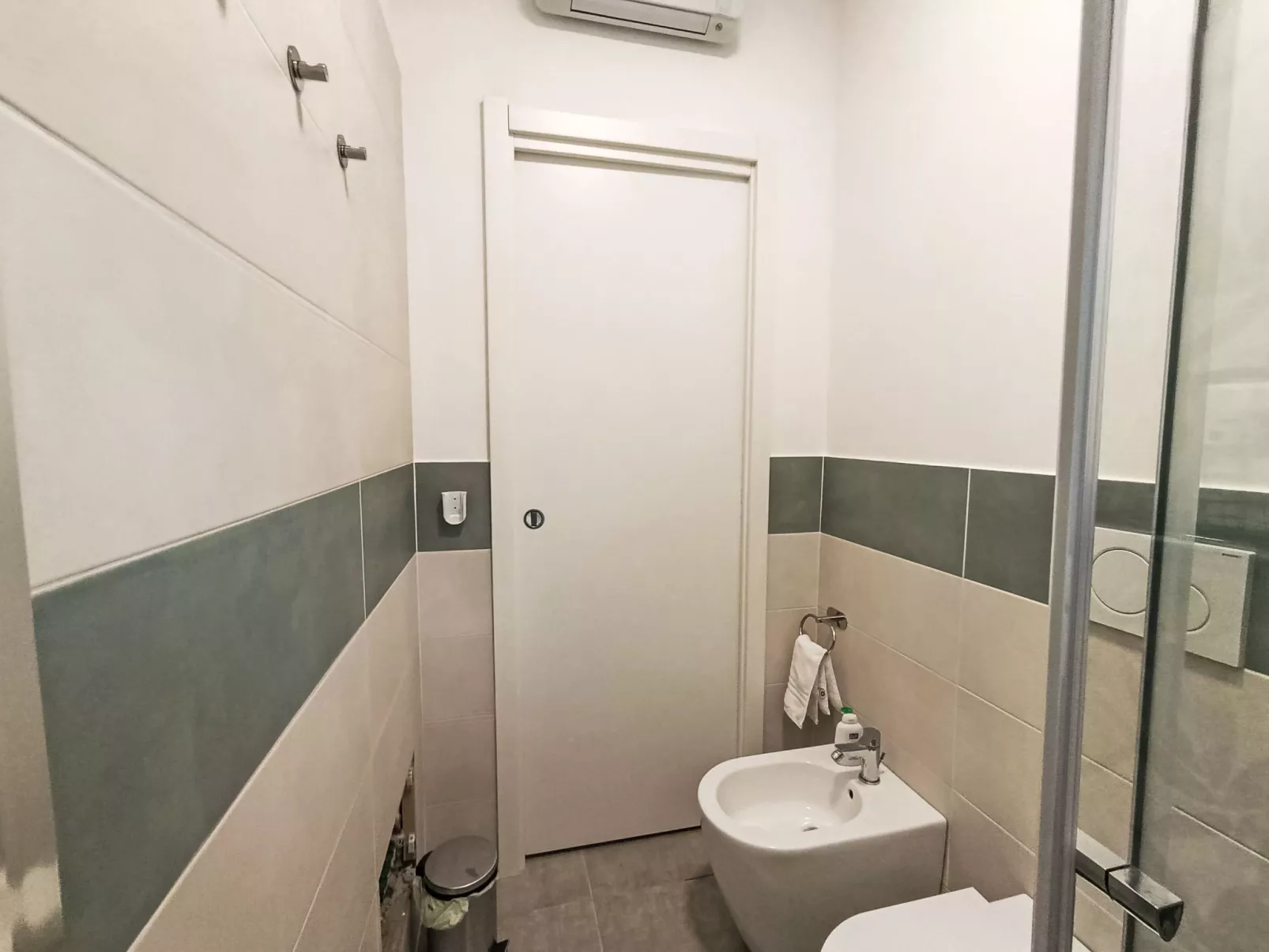 Titti e Giba - Binnen