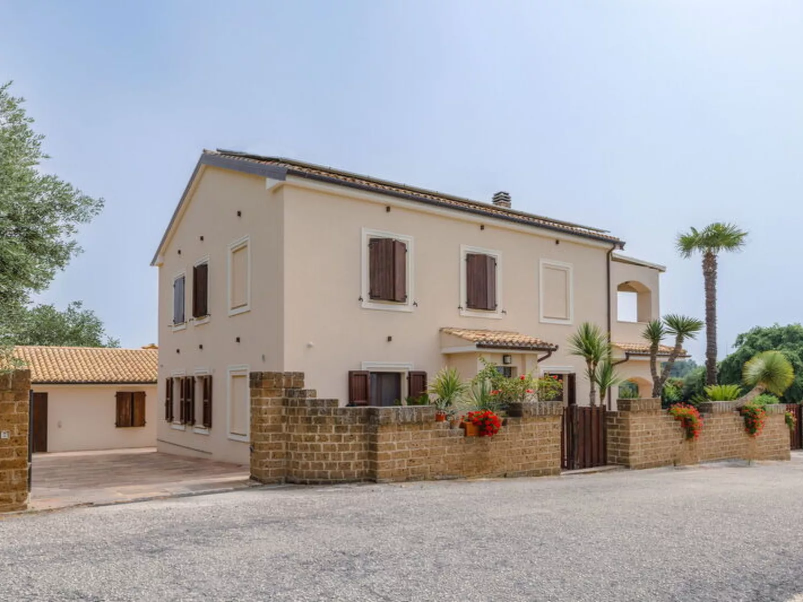 Cyca Holiday Home - Buiten