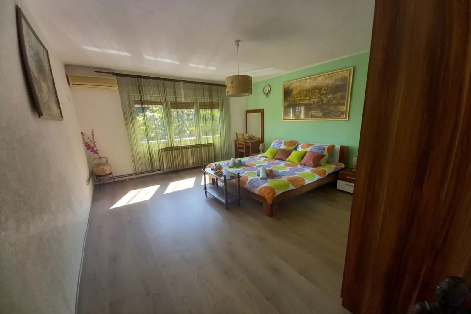 Lovely Apartments Near the Sea - One Bedroom Apartment with Balcony - Slaapkamer