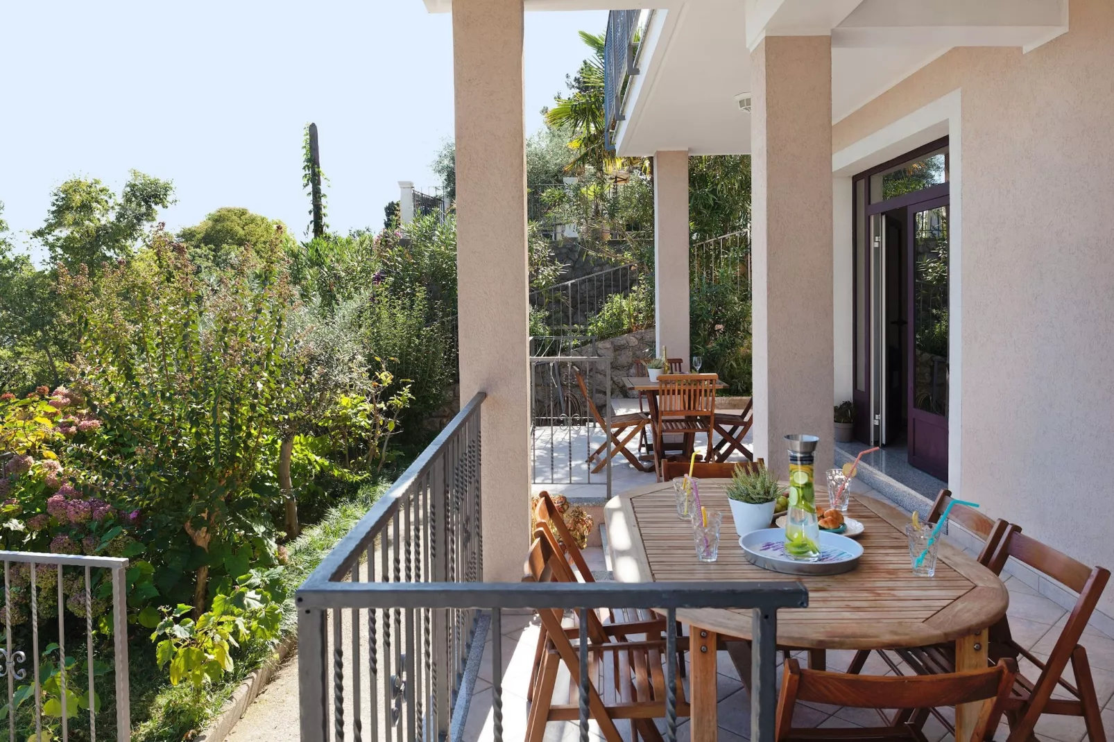 Splendid Beachfront Medveja Apartments - One Bedroom Apartment with Terrace and Sea View 4 - Buitenlucht