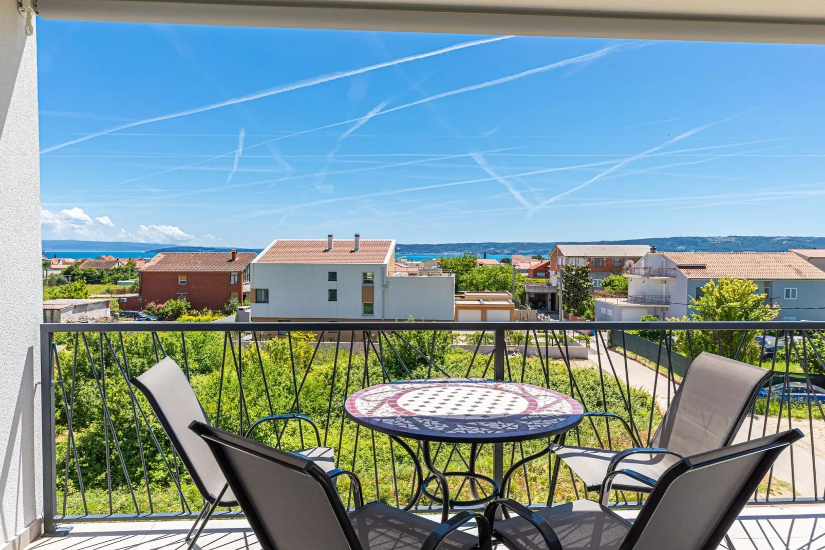 Elegant Kastel Novi Apartment with Sea View Balcony - Two Bedroom Apartment with Sea View and Balcony - Terras