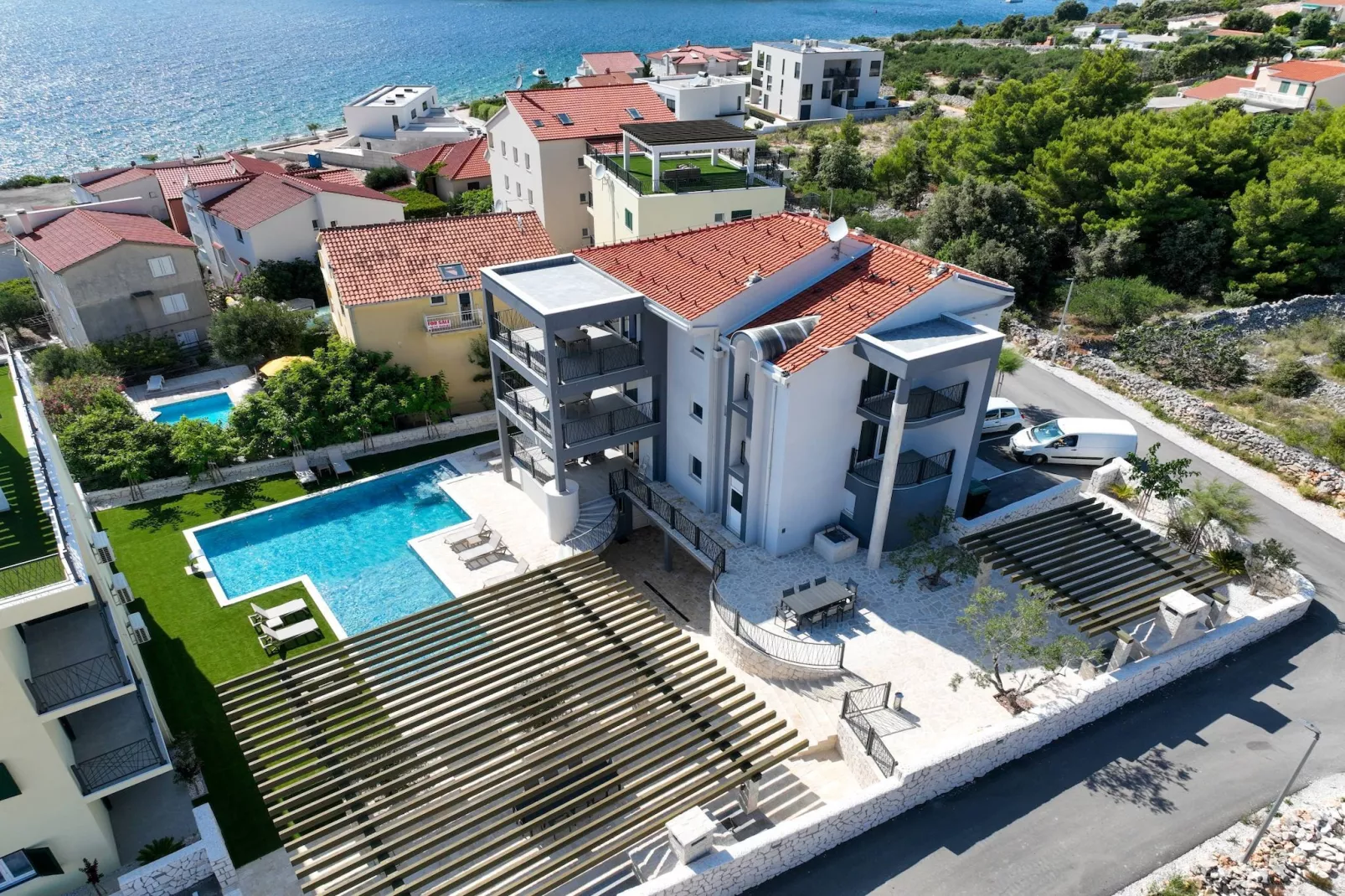 Luxury Living at Horizon Retreat - Comfort Three Bedroom Apartment (owner Central S8) - Buitenlucht