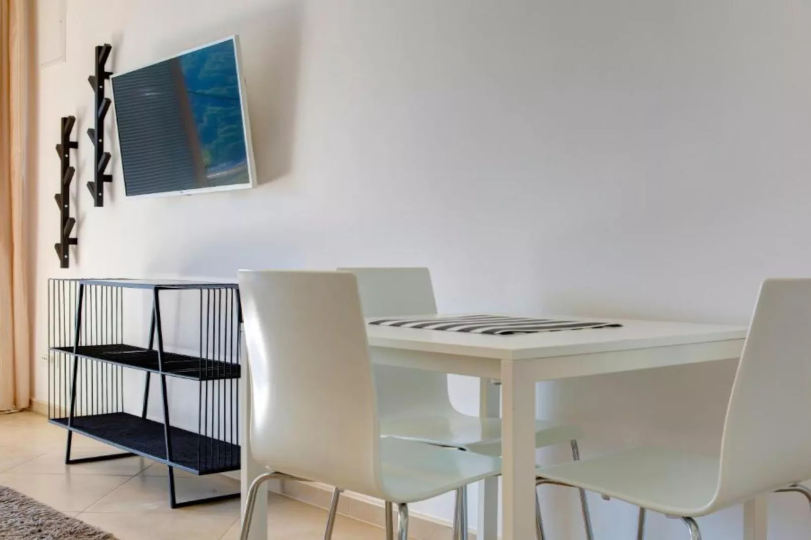 One-Bedroom Apartment With Balcony And Sea View (Deluxe) - Buitenlucht