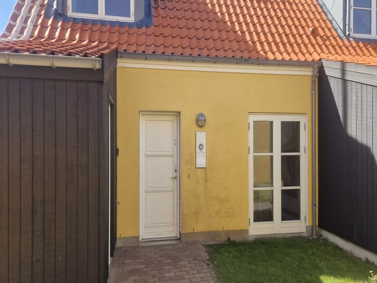 "Annrike" - 900m from the sea - Buiten