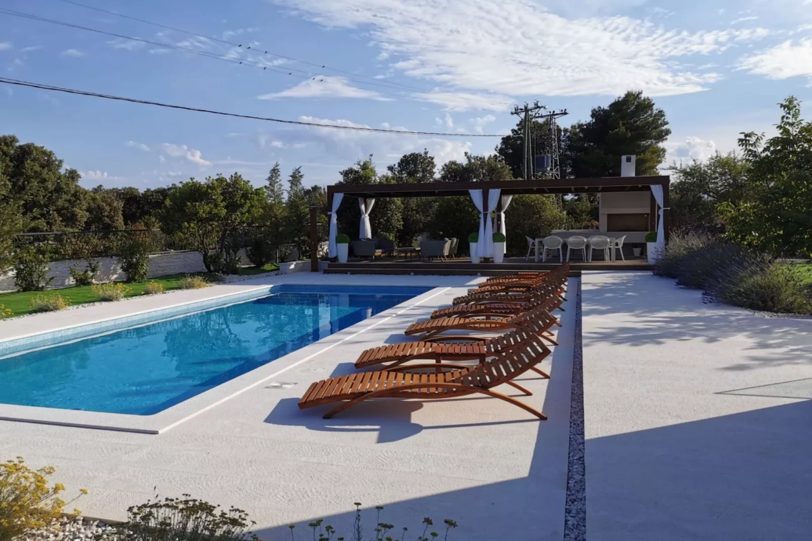 Four Bedroom Villa - Zwembad