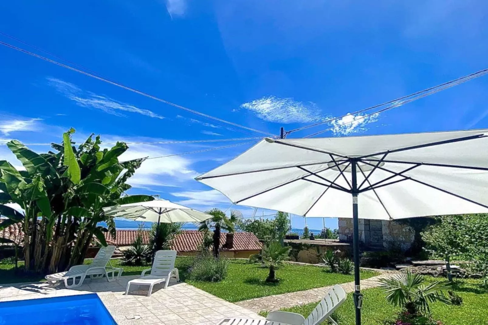 Luxury Lovran Apartments with Swimming Pool - Classic One Bedroom Apartment - Zwembad