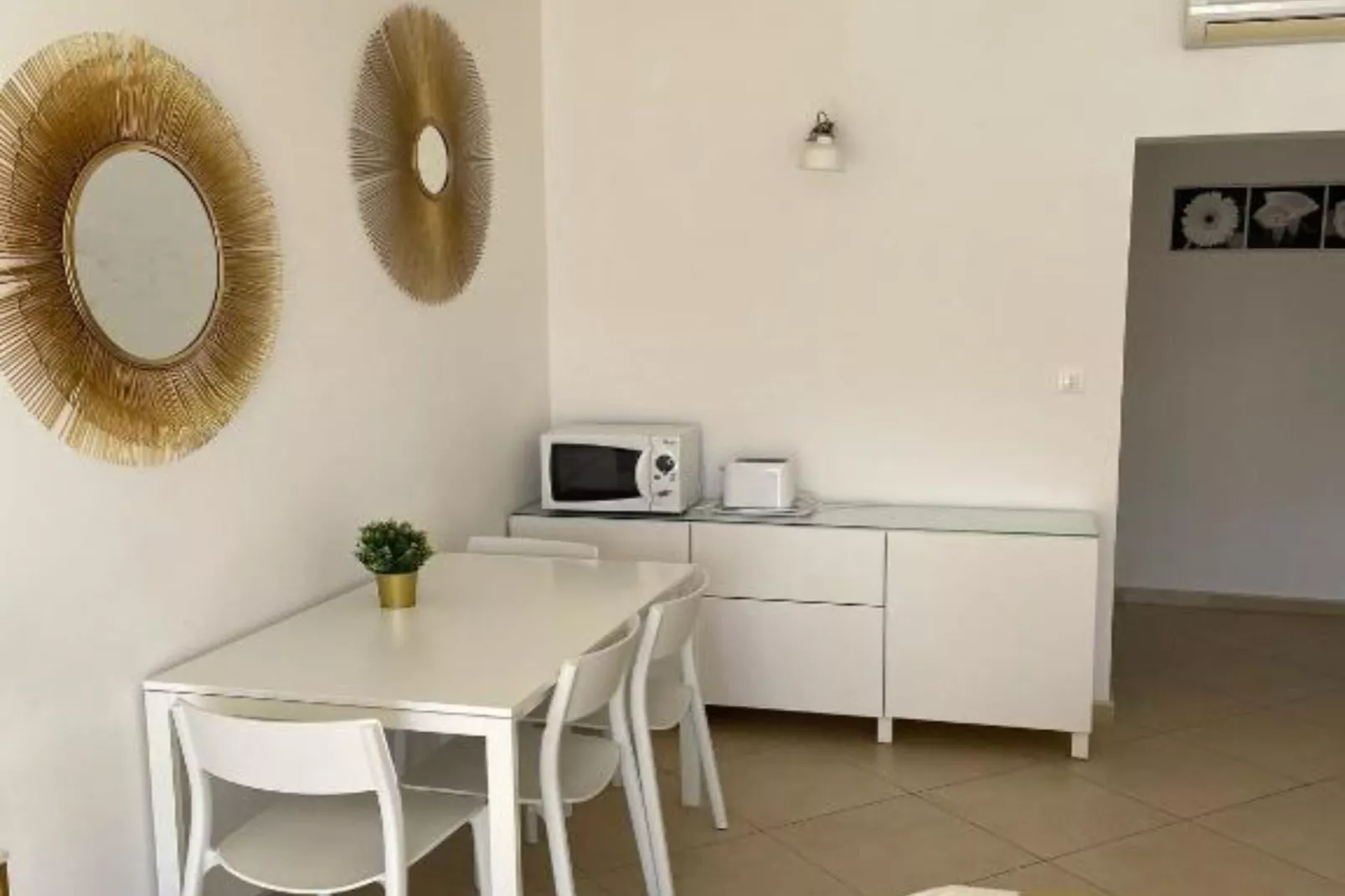 Studio Apartment With Balcony And Sea View (S2) - Buitenlucht