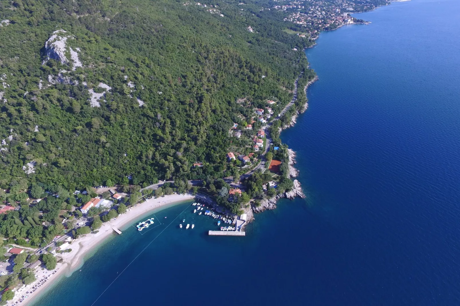 Splendid Beachfront Medveja Apartments - Deluxe Two Bedroom Apartment with Terrace and Sea View - Uitzicht