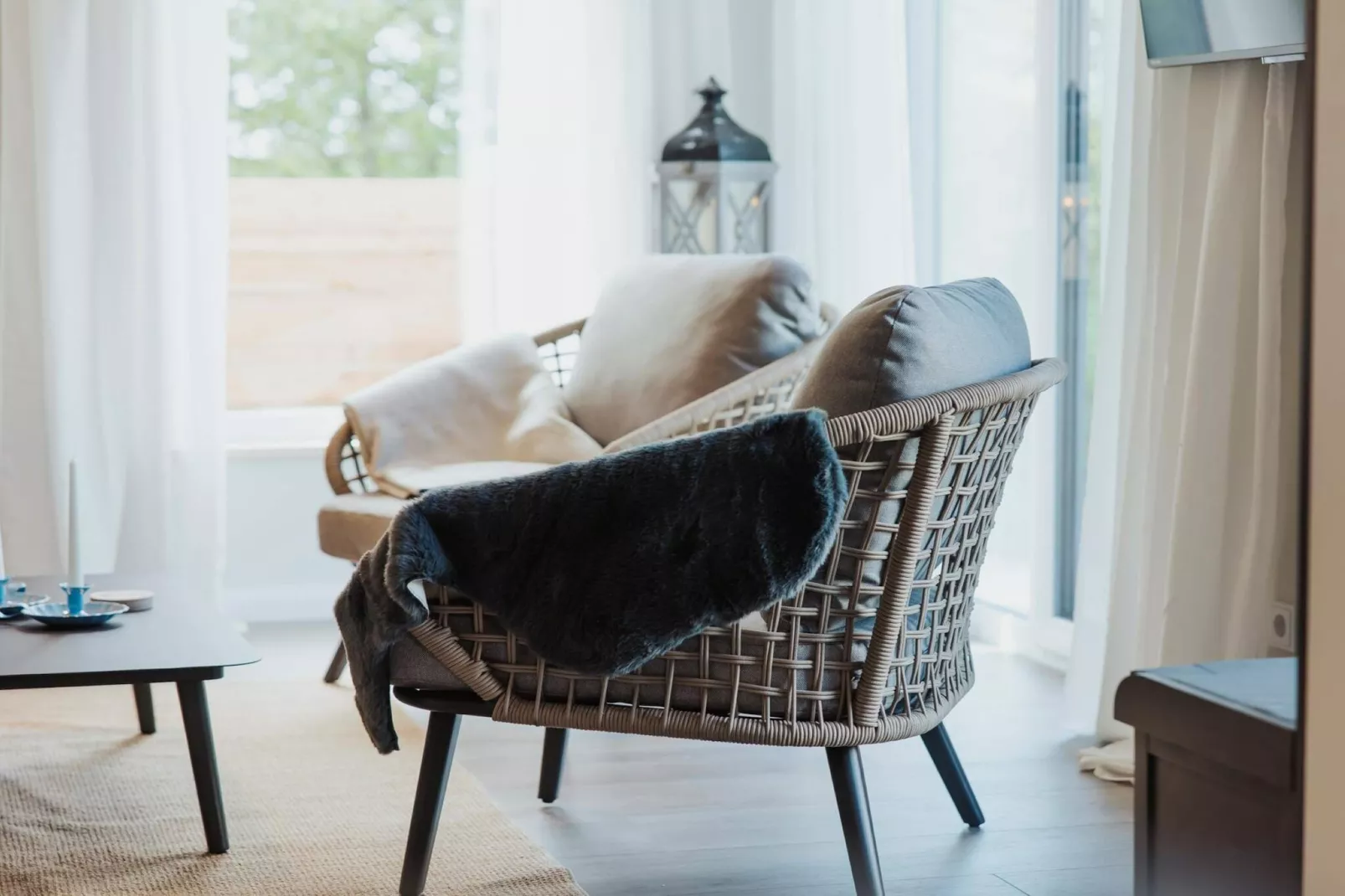 Moderne kelder met vloerverwarming - Binnen