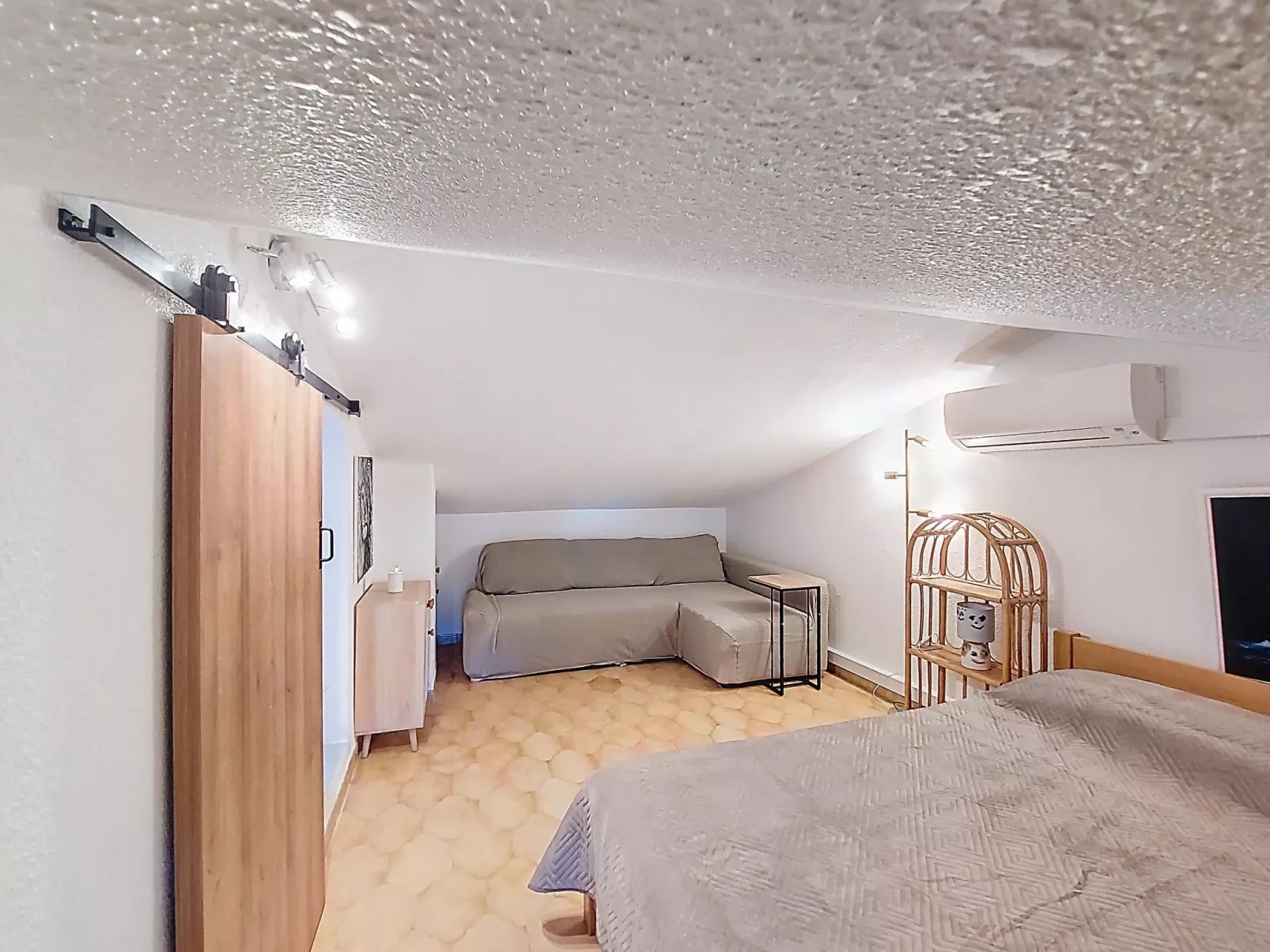 Le Mas des Oliviers - Binnen