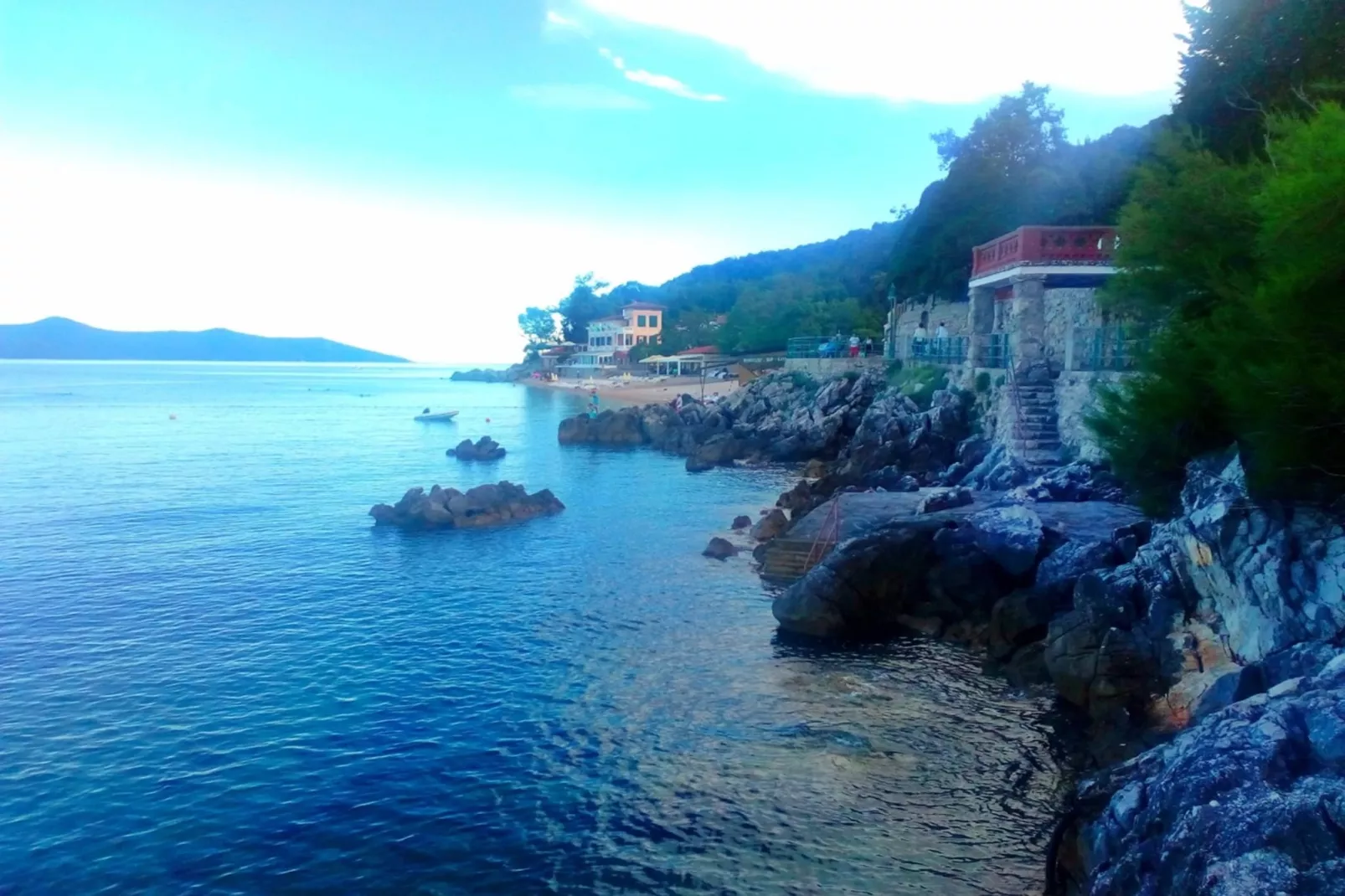 Lovely Apartments Near the Sea - One Bedroom Apartment with Balcony - Buitenlucht