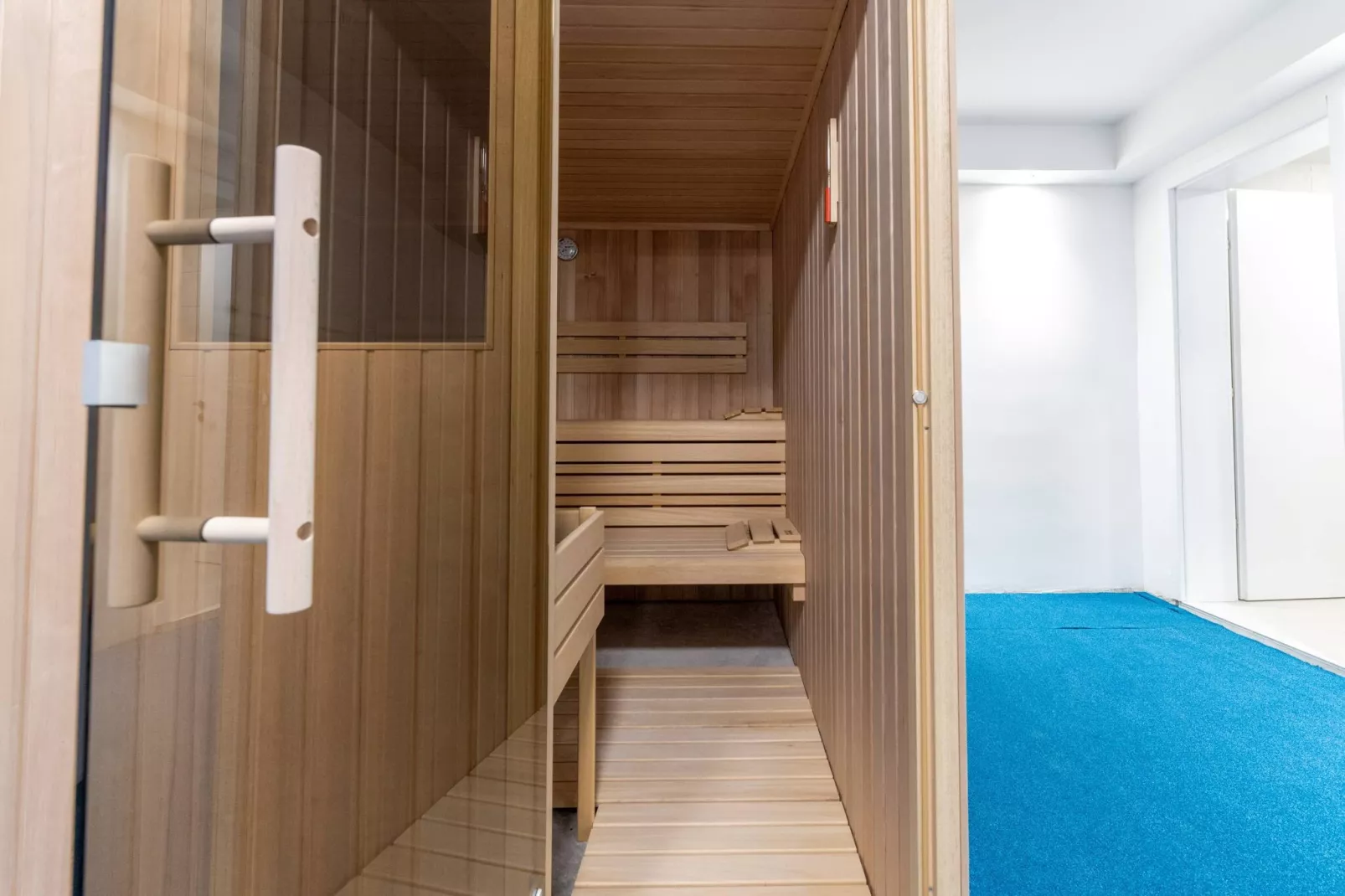 Luxury Living at Horizon Retreat - Three Bedroom Apartment (owner Central S1) - Sauna