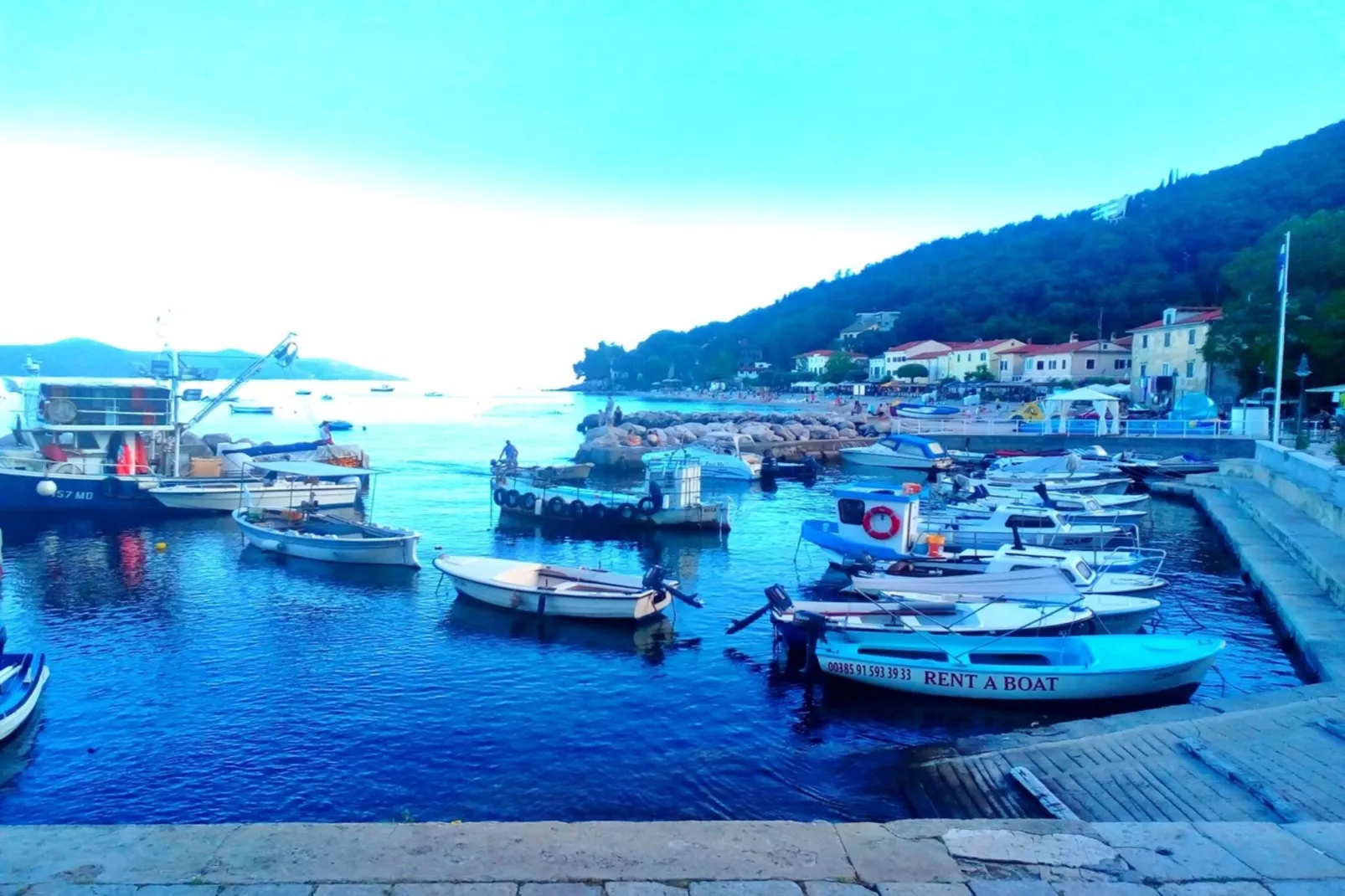 Lovely Apartments Near the Sea - One Bedroom Apartment with Balcony - Buitenlucht