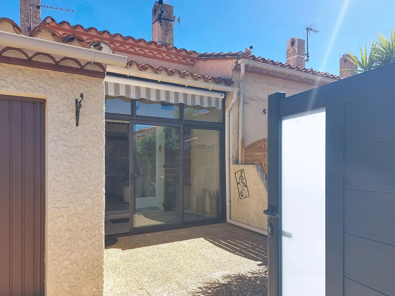 Le Mas des Oliviers - Buiten