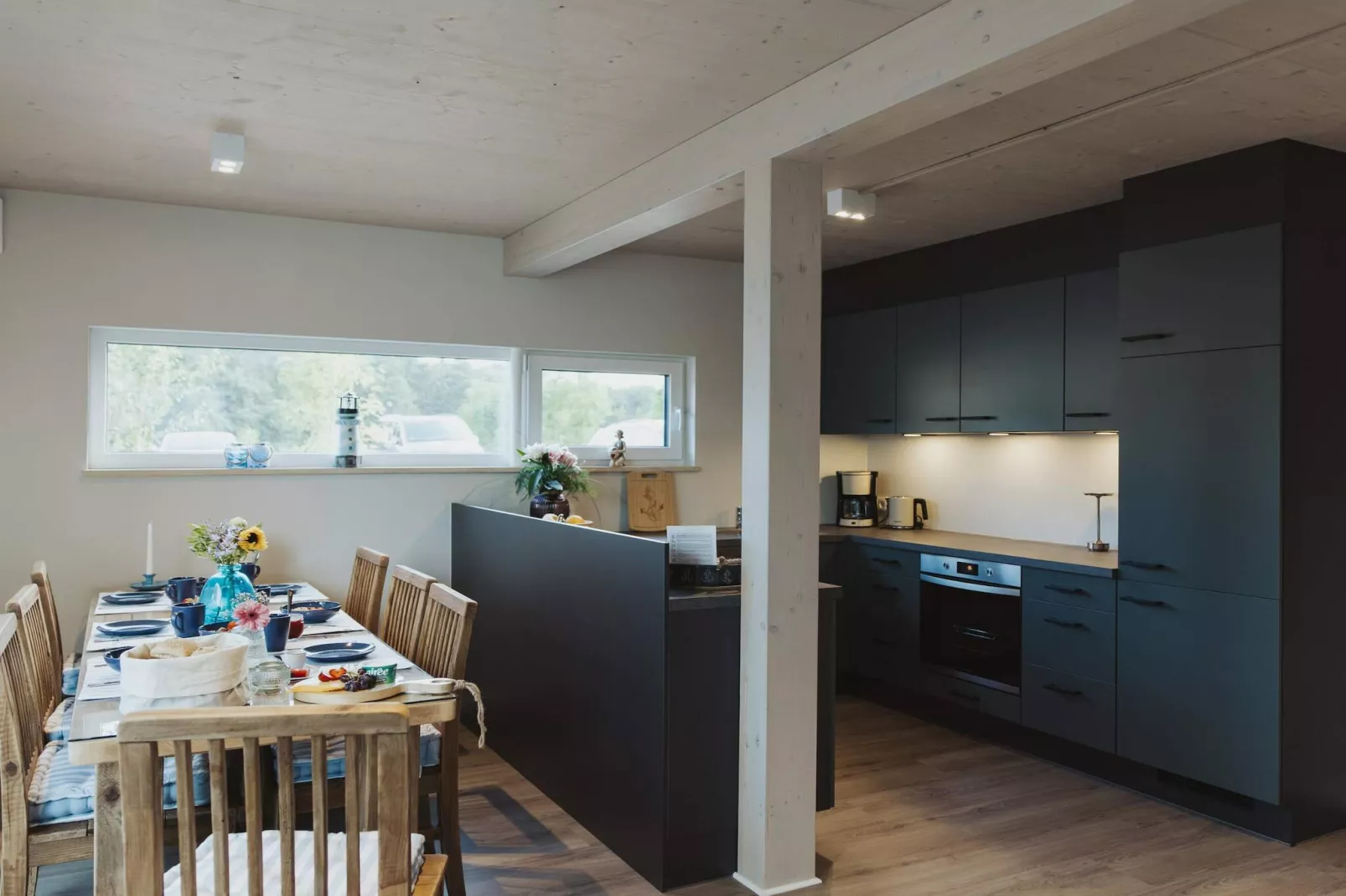 Gezinshuis met moderne inrichting - Binnen