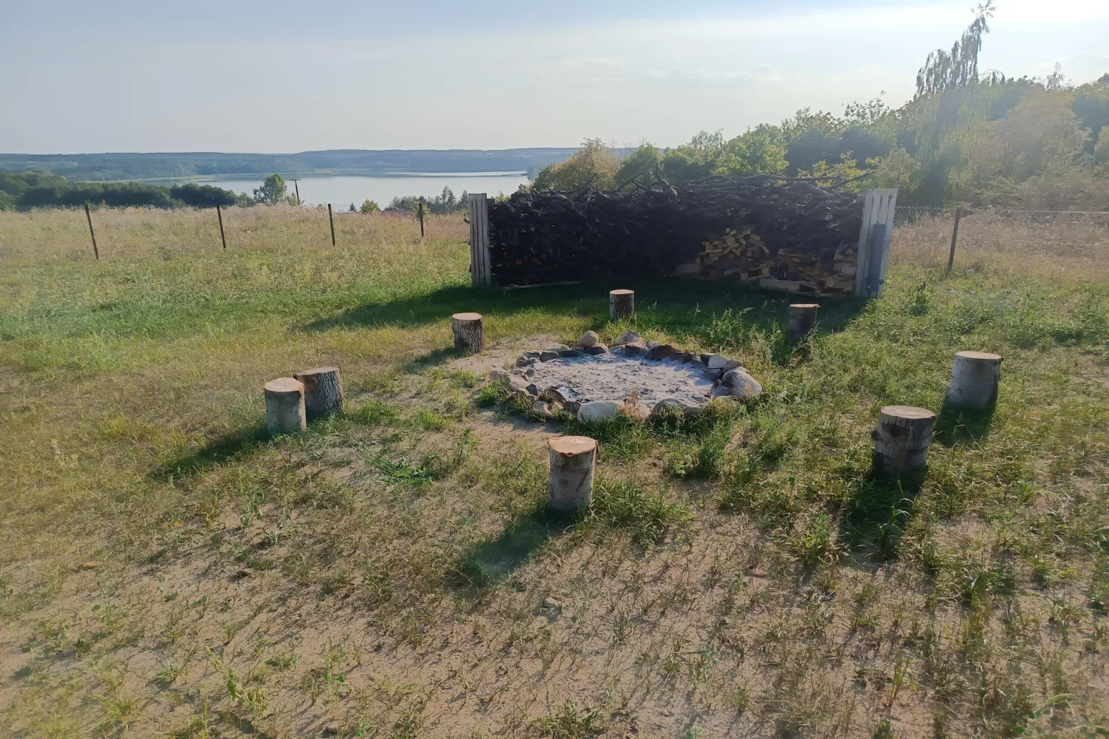 Domek wakacyjny dla max 7 osób Żałe - Tuinen zomer