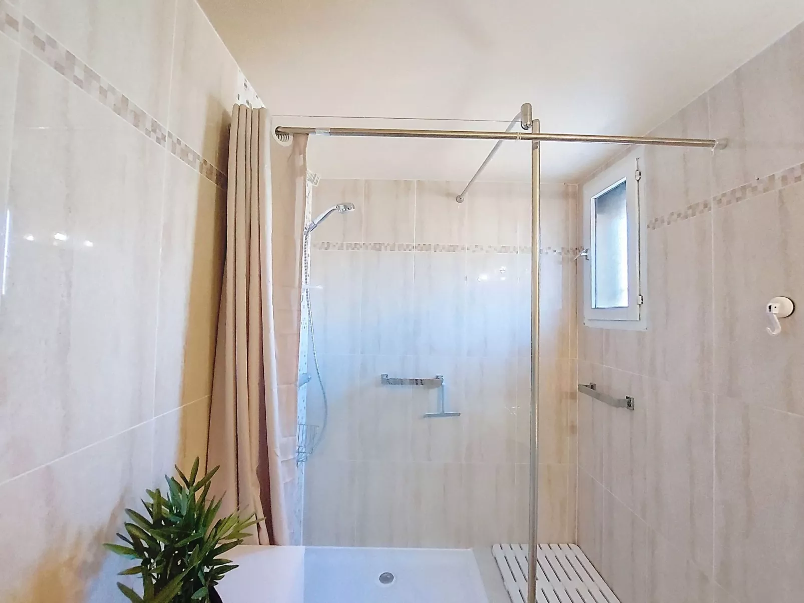 Le Mas des Oliviers - Binnen