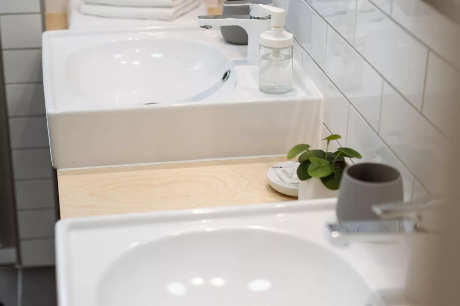 Stylish Apartments with Osijek Near Top Attractions - Standard Studio Apartment  - Maks 3 - Badkamer
