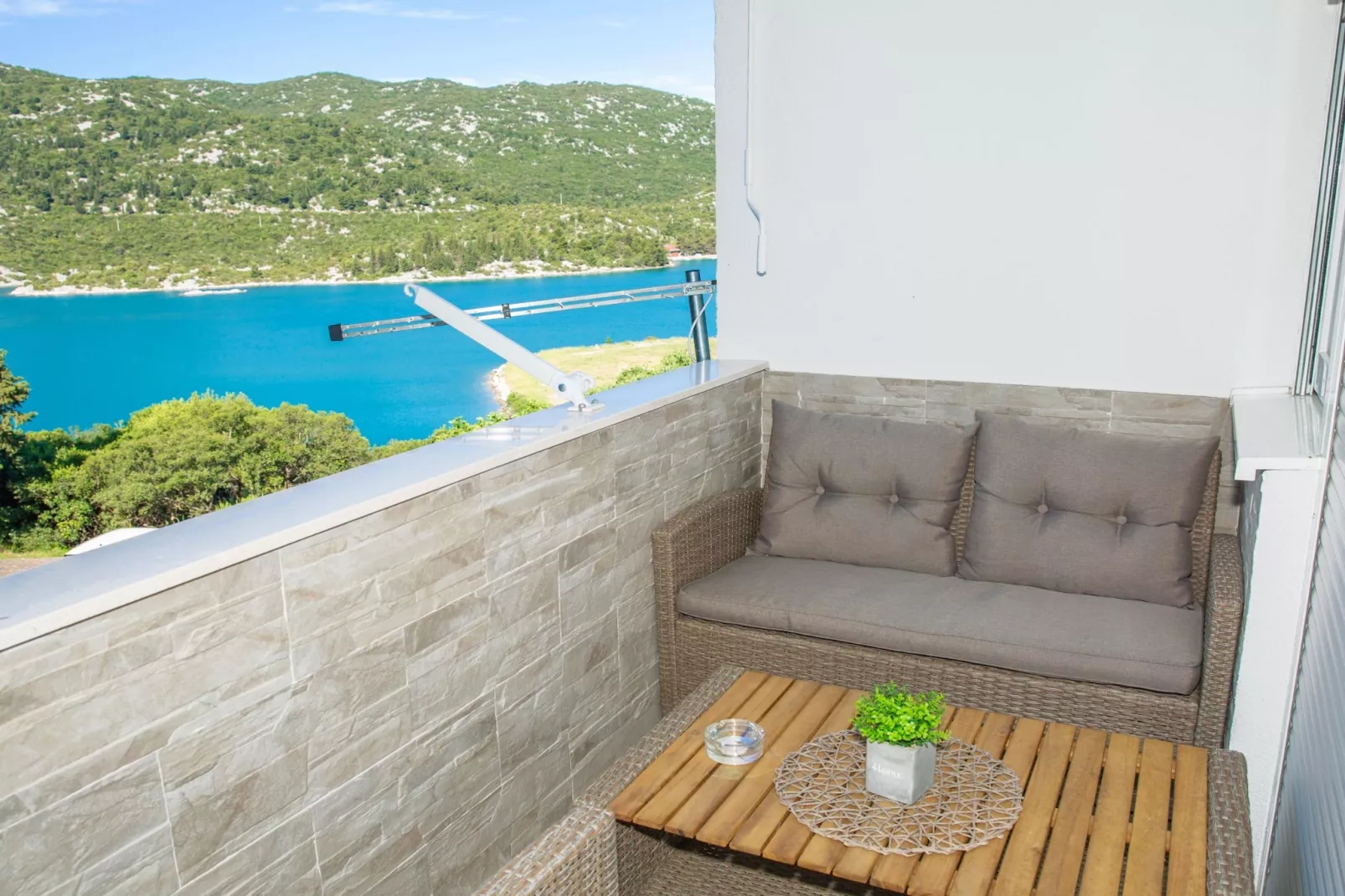Apartment Matko - Two Bedrom Apartment with Beach View - Uitzicht
