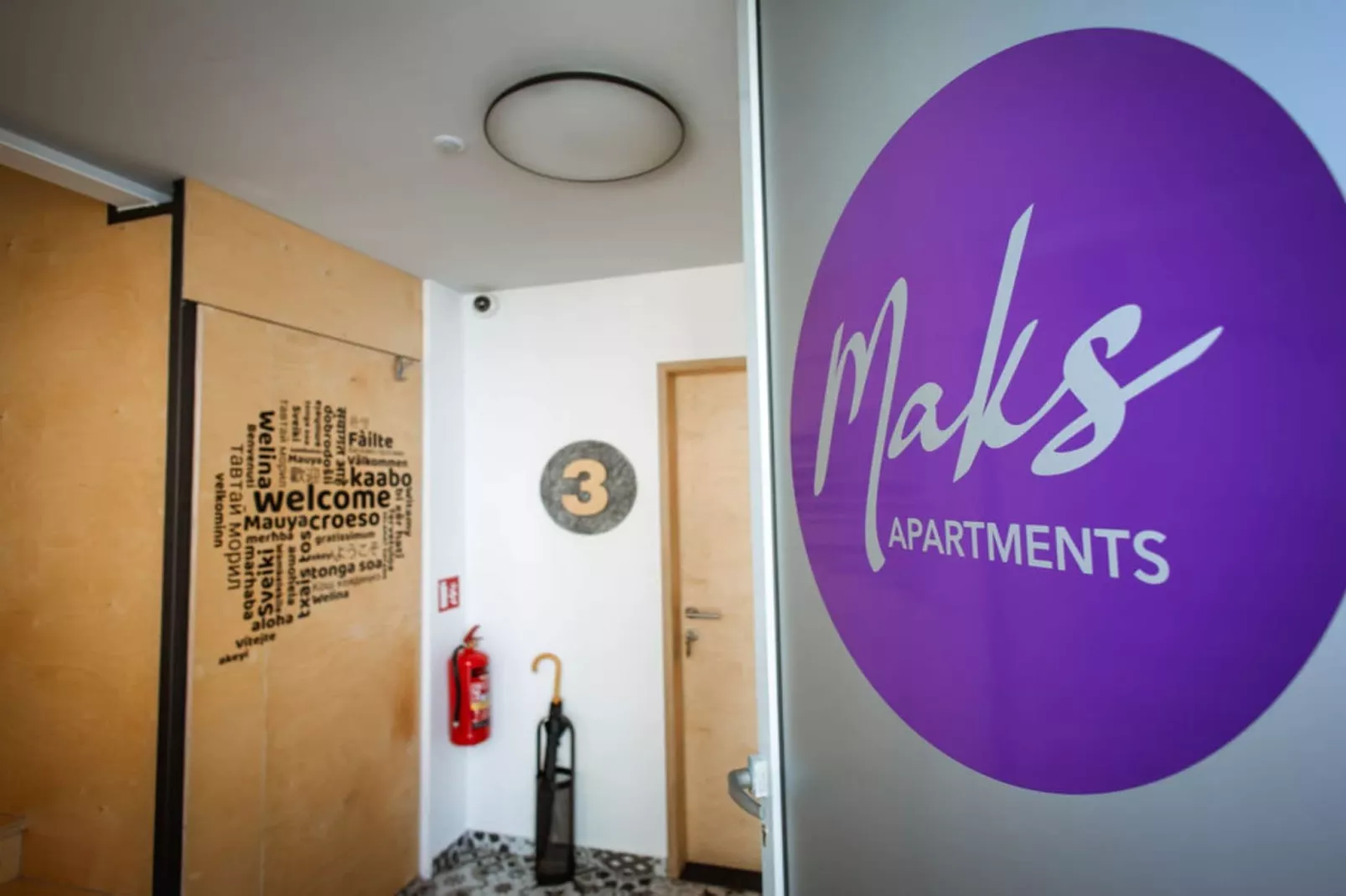 Stylish Apartments with Osijek Near Top Attractions - Standard Studio Apartment  - Maks 3 - Binnen