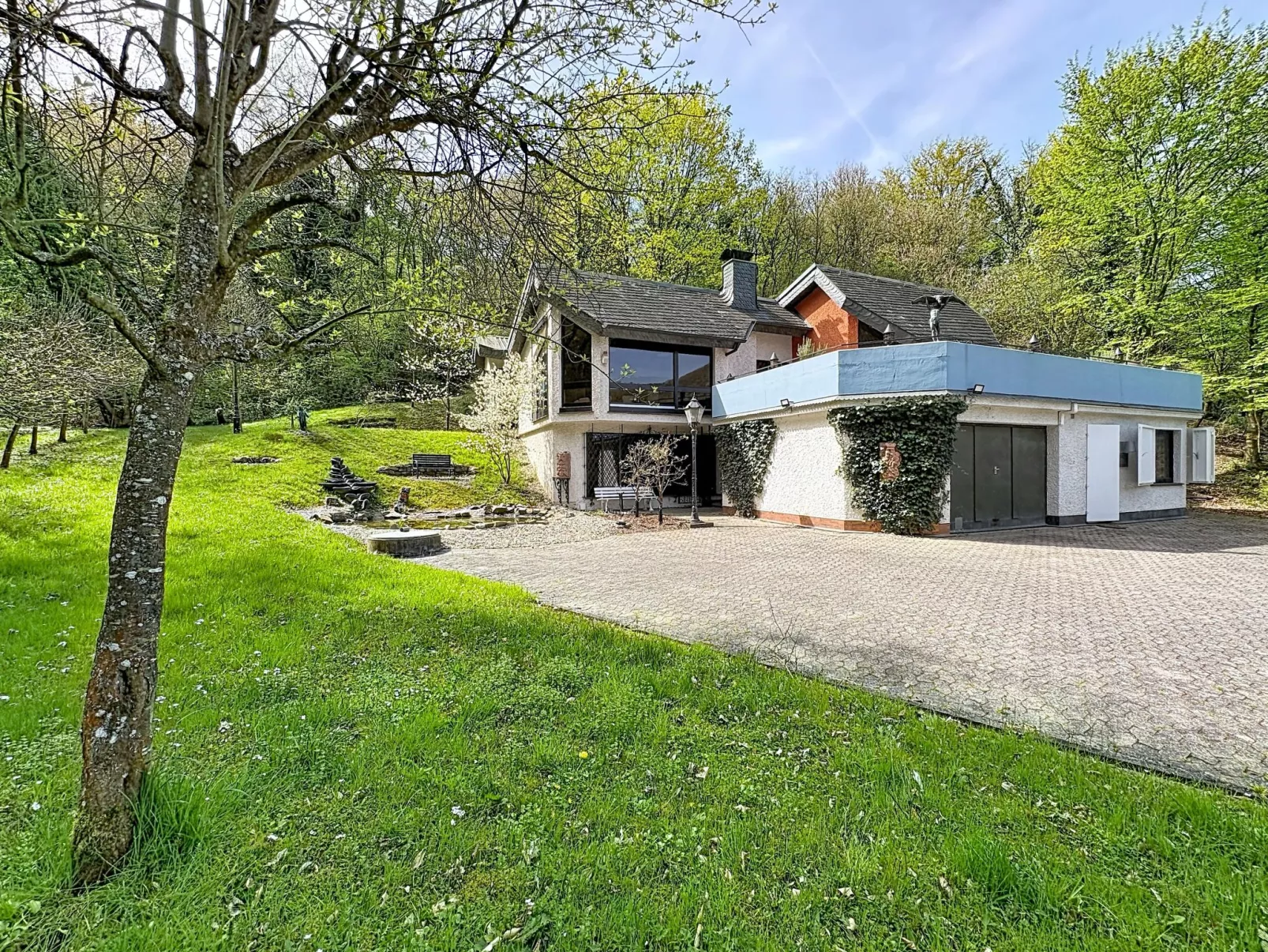 Villa 111 an der Loreley - Buiten