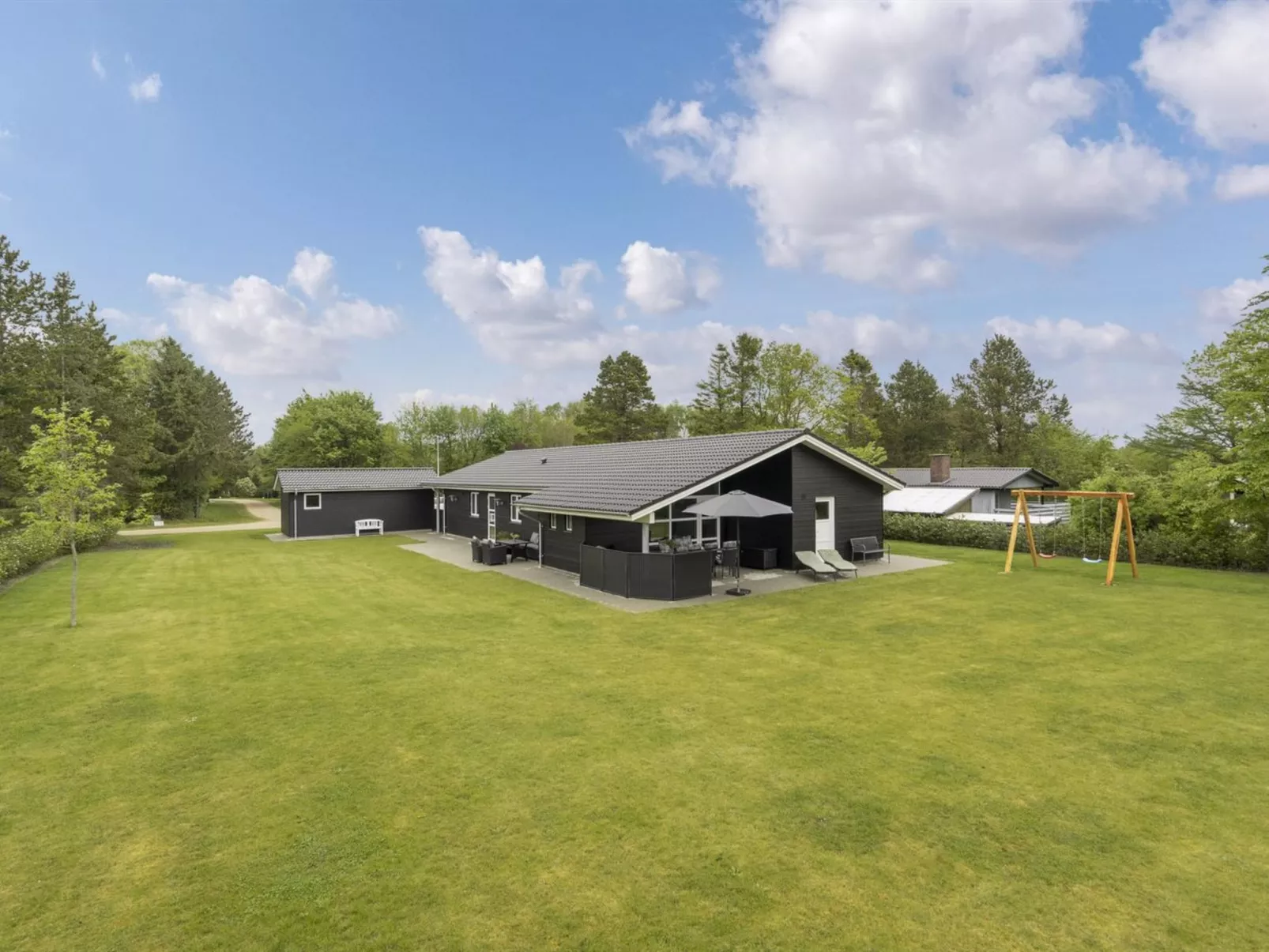 "Gardi" - 14km from the sea - Buiten