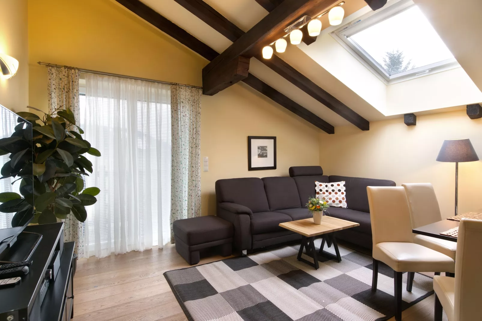 Menardi Penthouse AA - Woonkamer