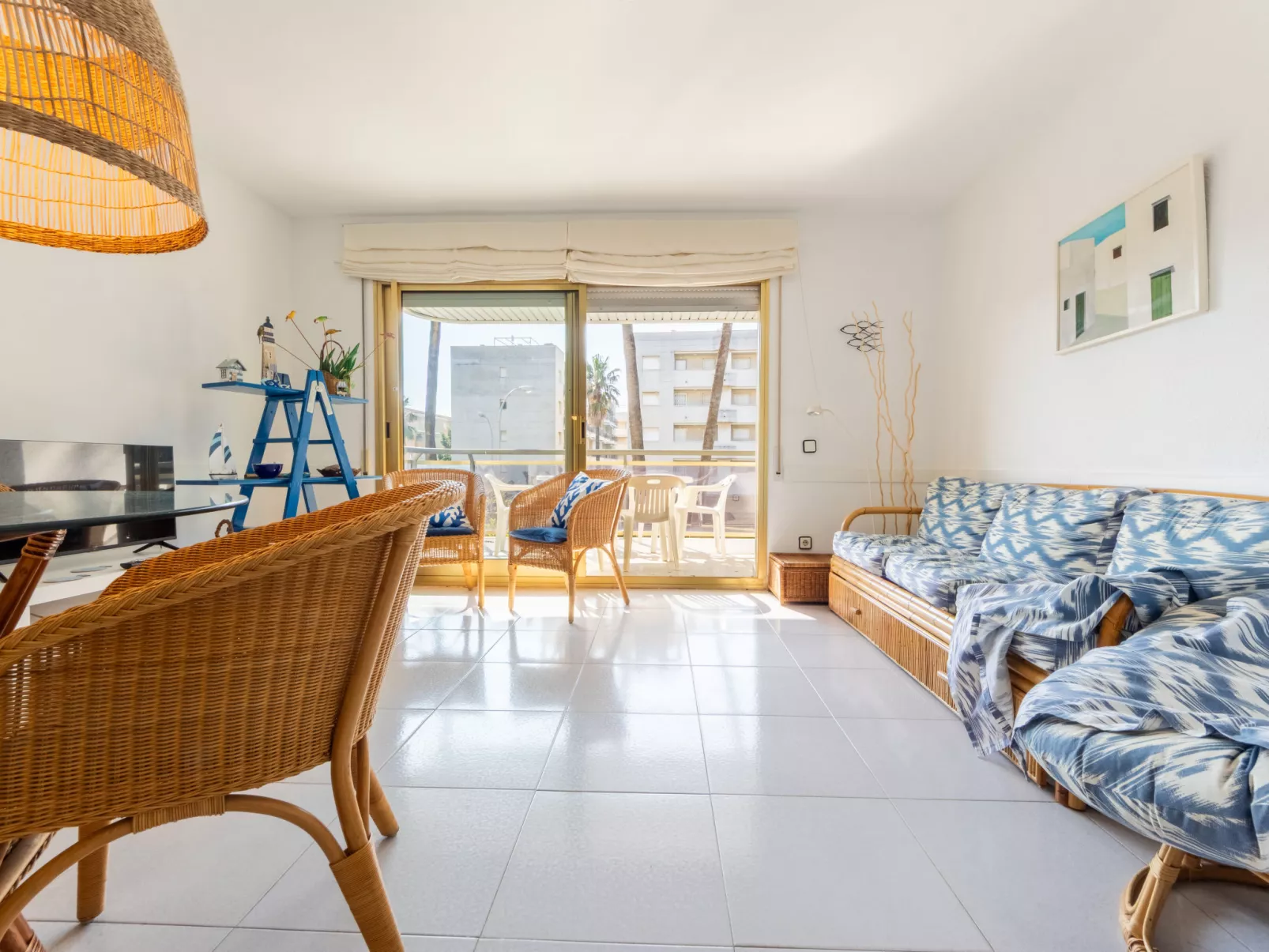 Cambrils Park B - Binnen