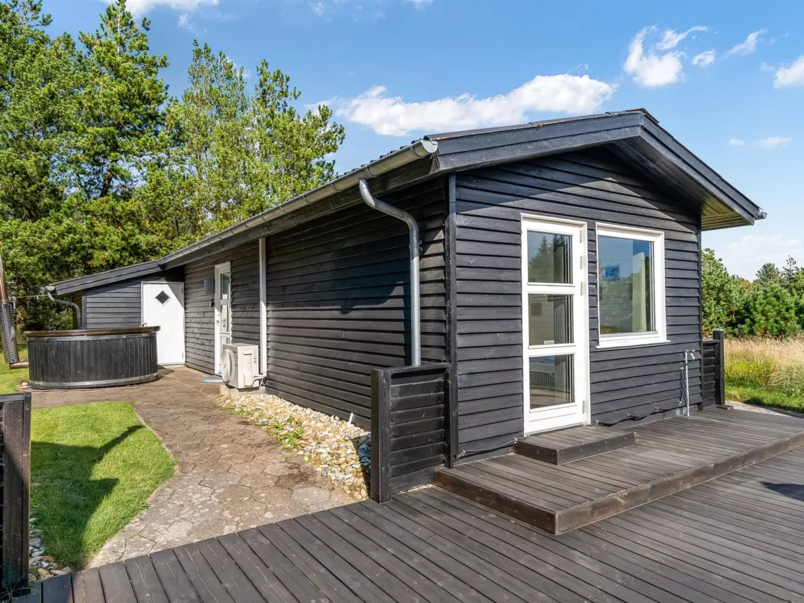 "Josina" - 1.3km from the sea - Buiten