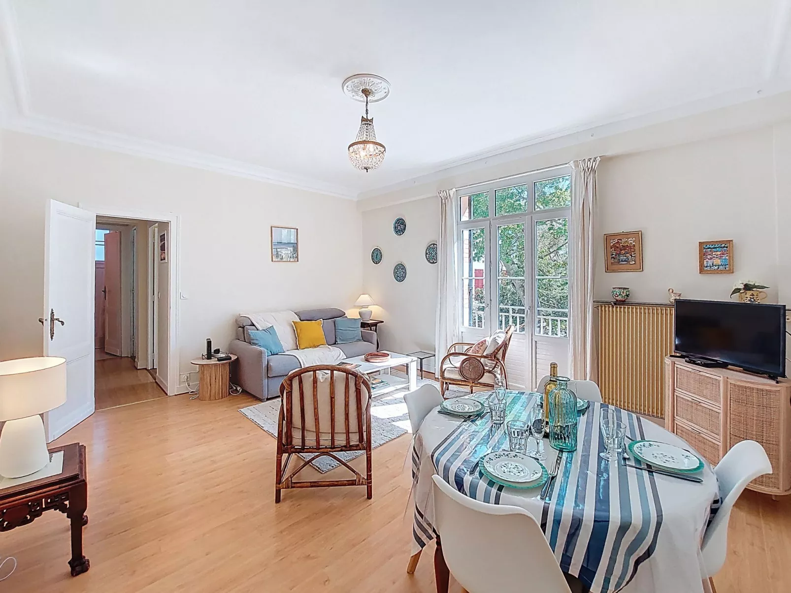 Durandal - Binnen