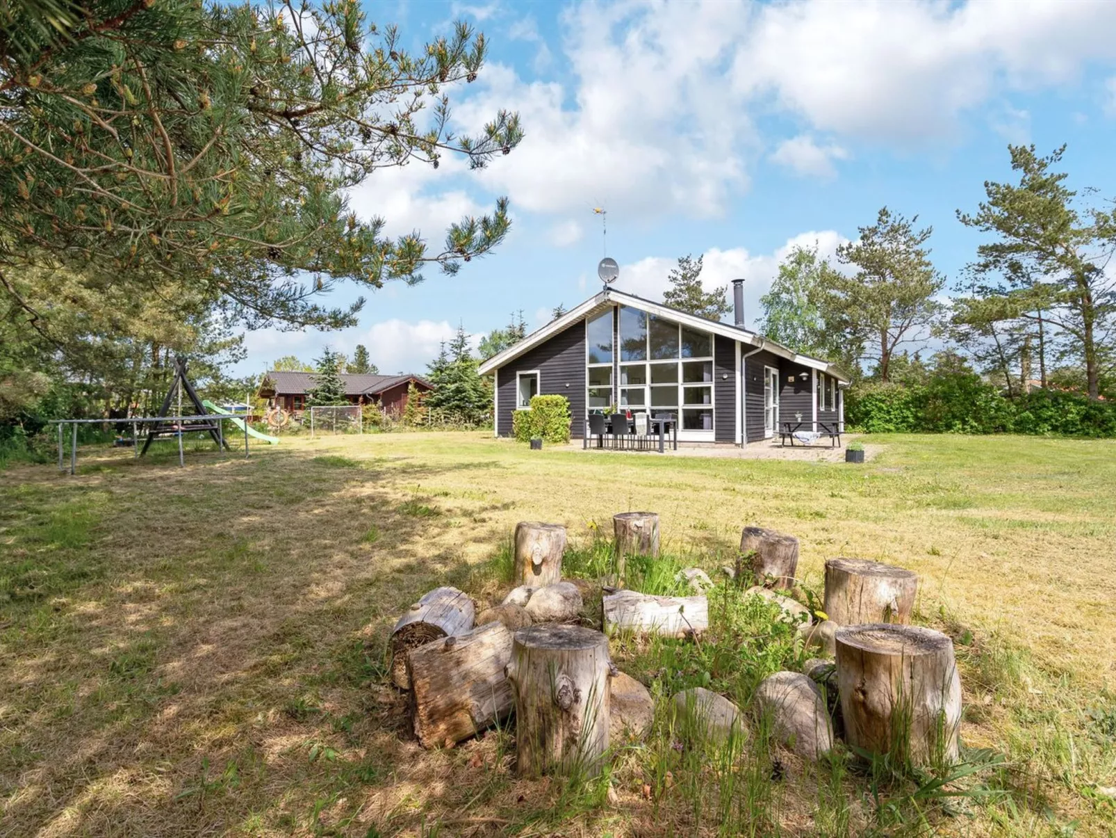 "Aiden" - 300m from the sea - Buiten
