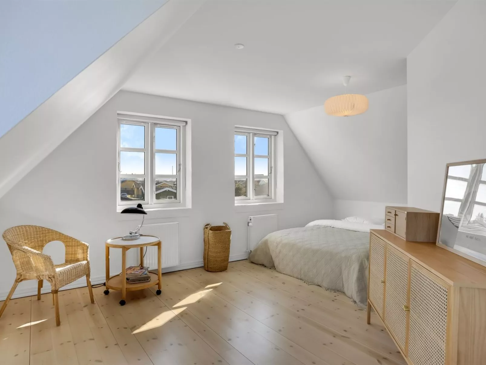 "Birtir" - 200m from the sea - Binnen