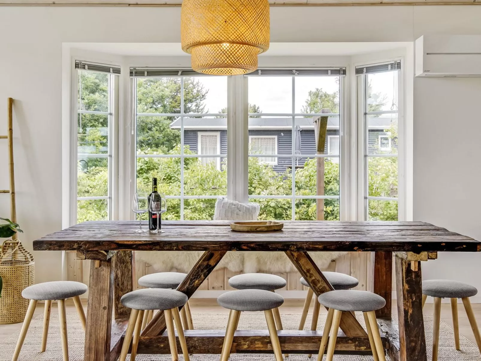 "Bernadete" - 50m to the fjord - Binnen