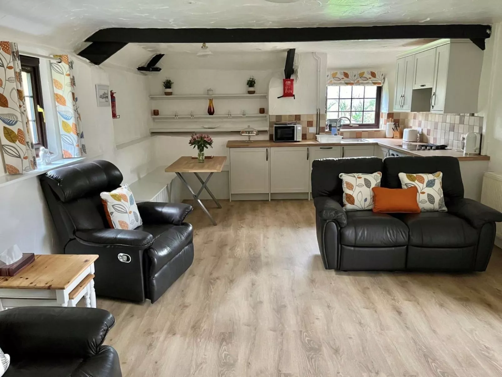 Hartland Hideaways - Binnen