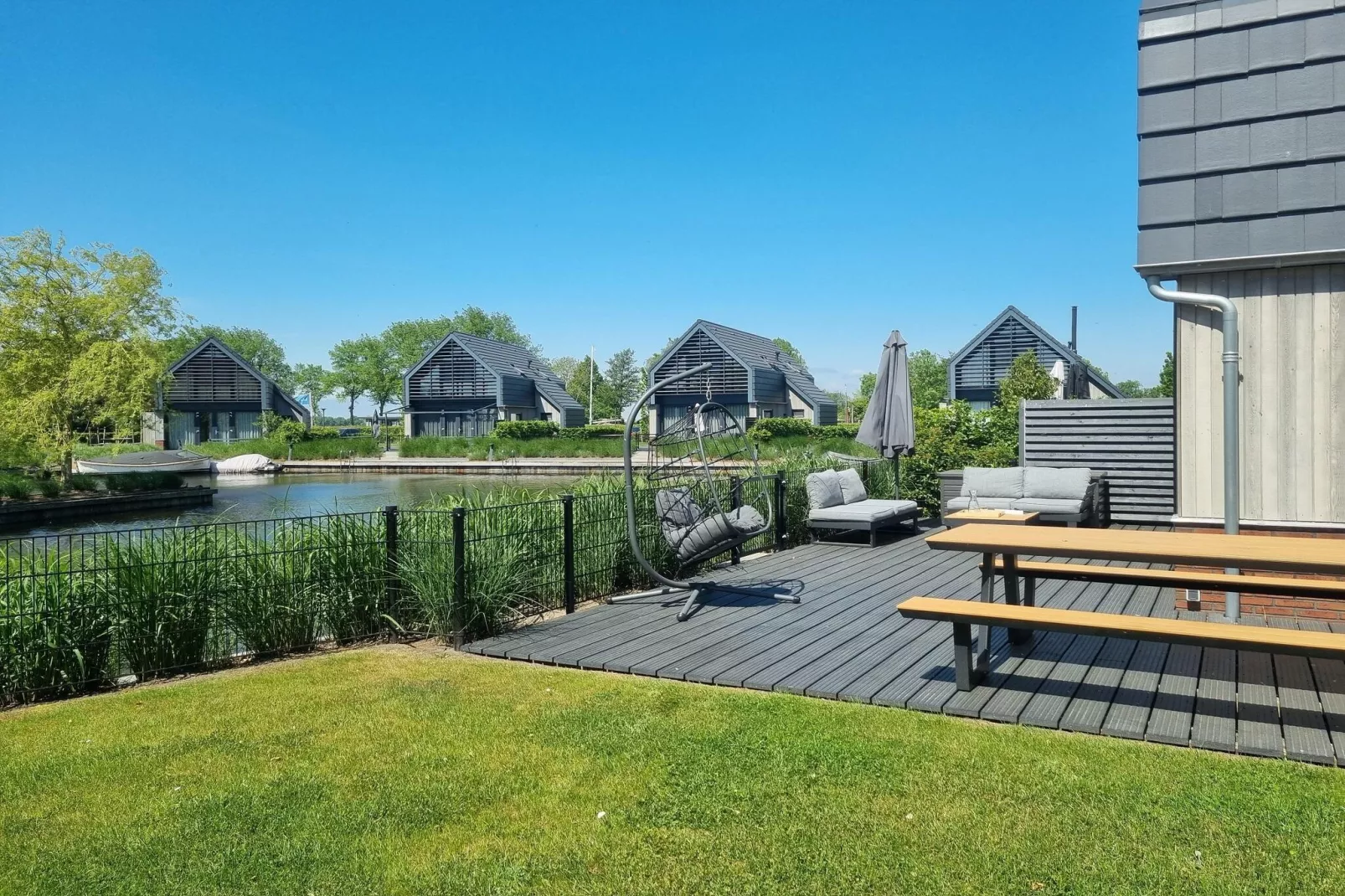 Watervilla Twa - Terrasbalkon