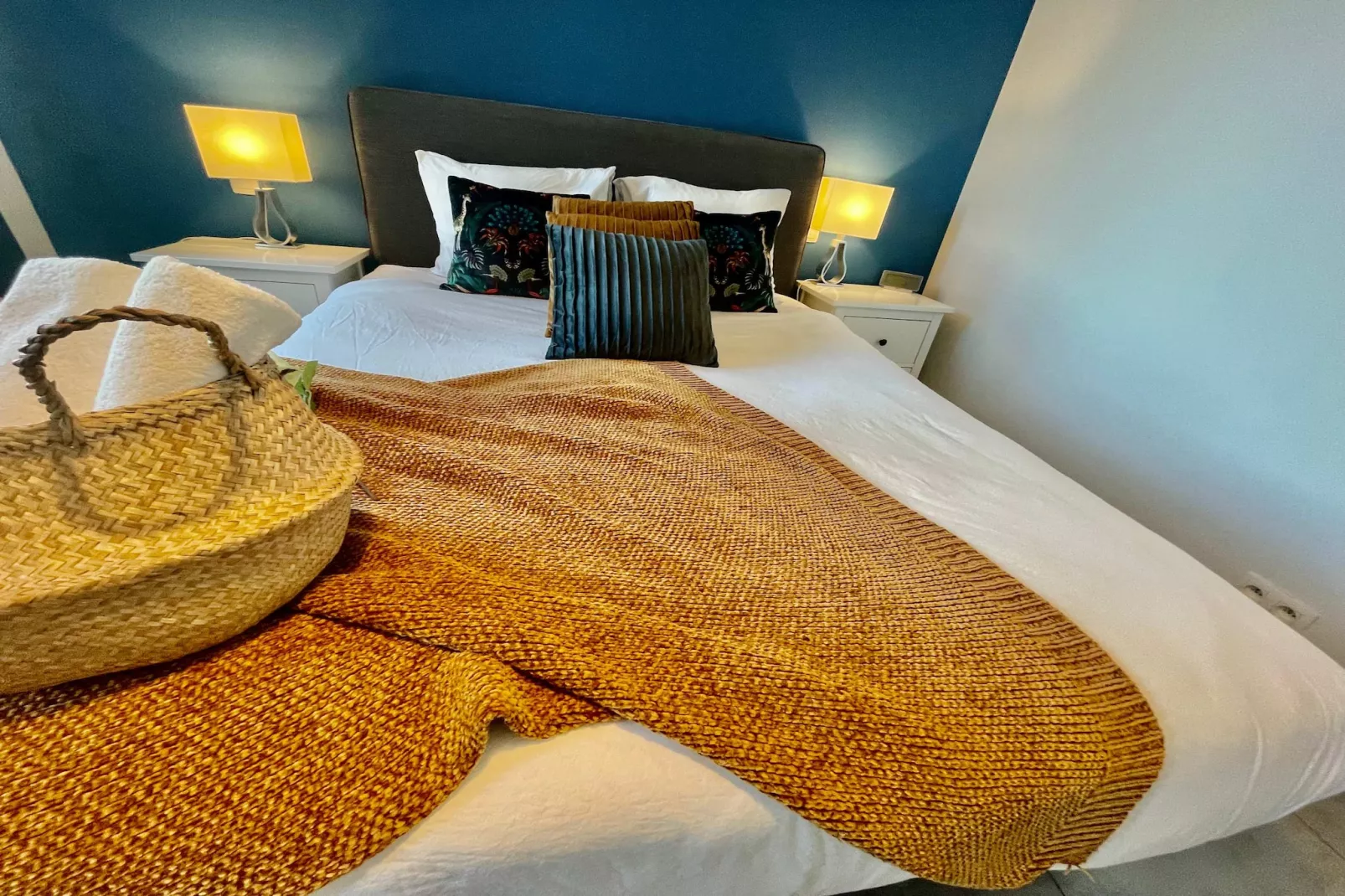 Cozy 1BR City Centre Near Meir Shopping by OneLuxStay - Slaapkamer