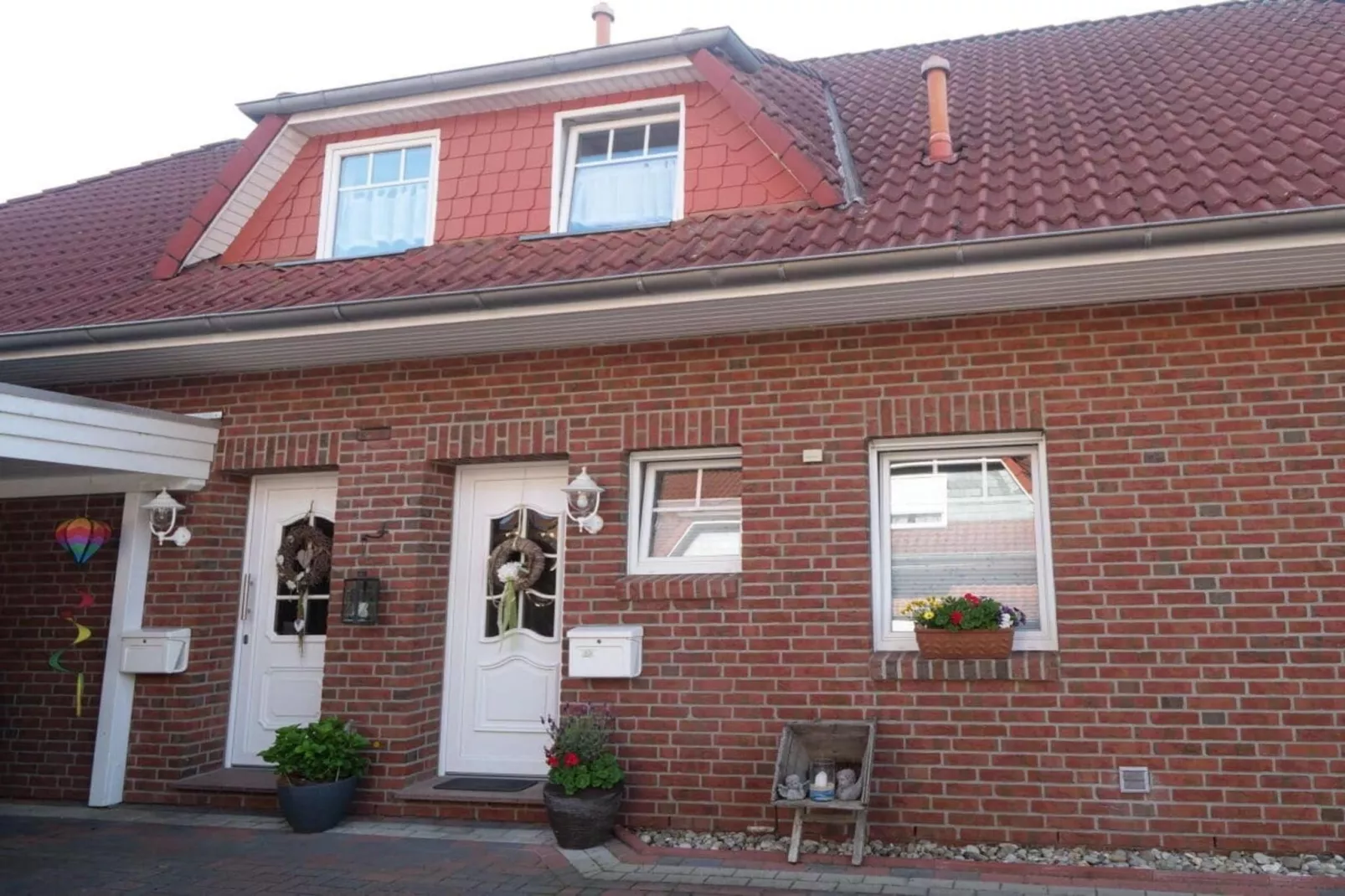 192795 - Buitenkant zomer