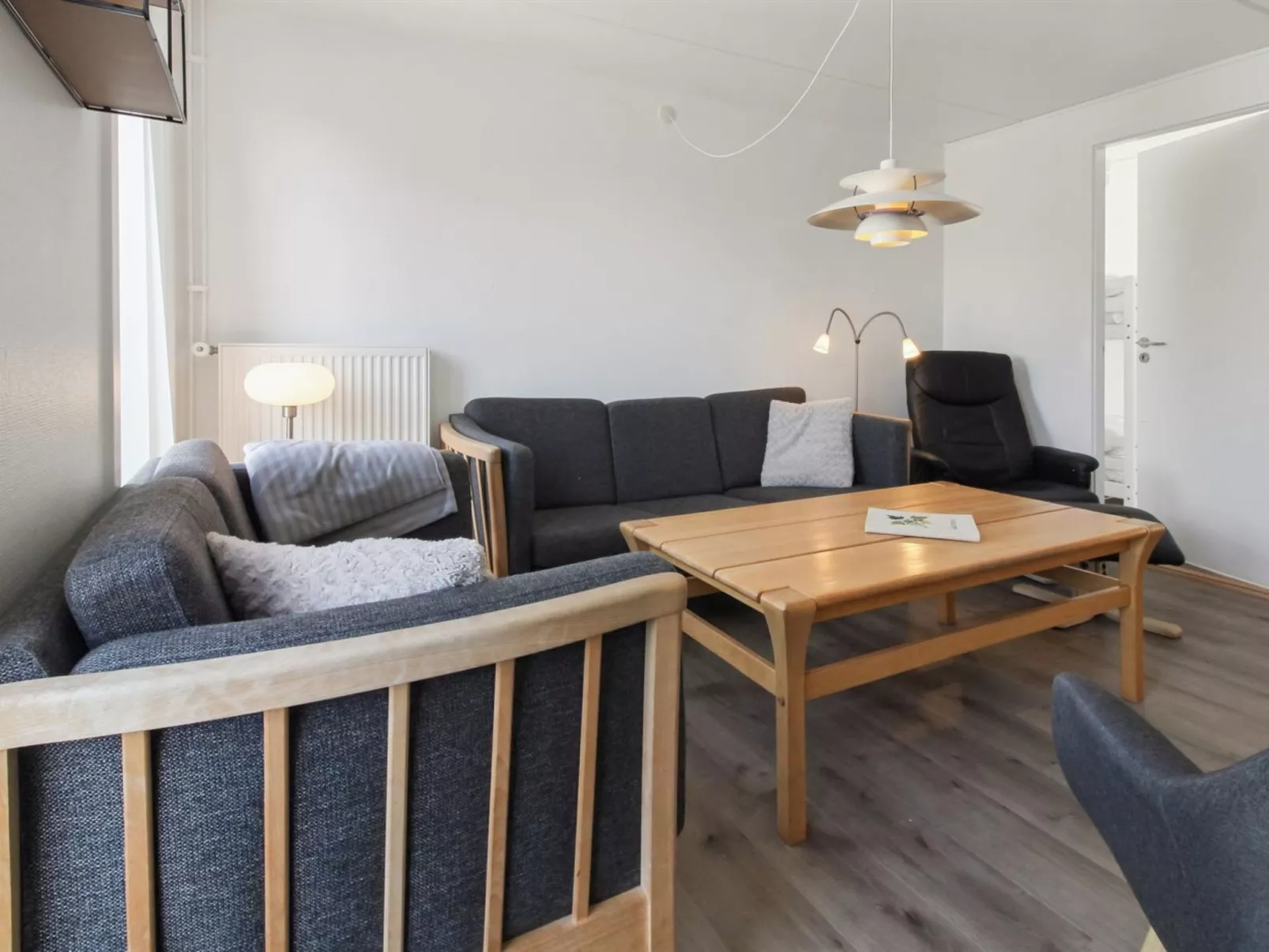 "Amlethus" - 2.3km from the sea - Binnen