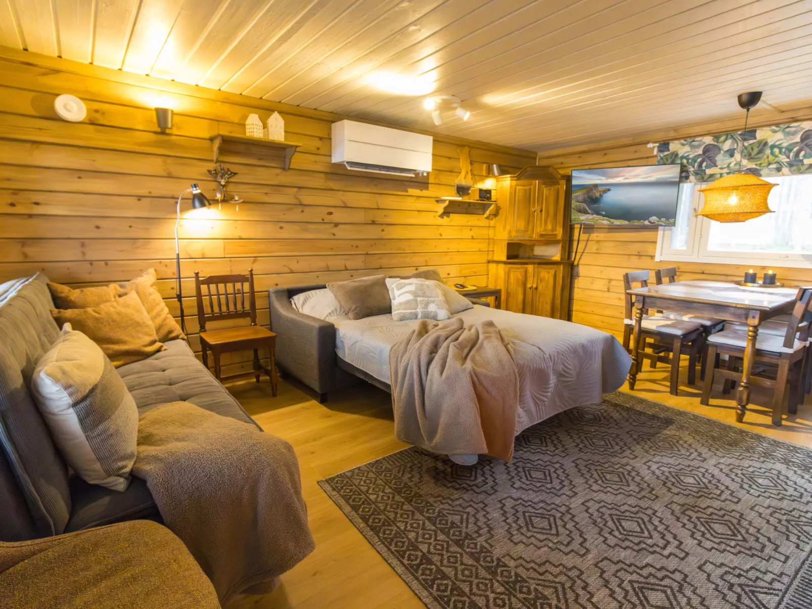 Lystikämän helmi - Binnen