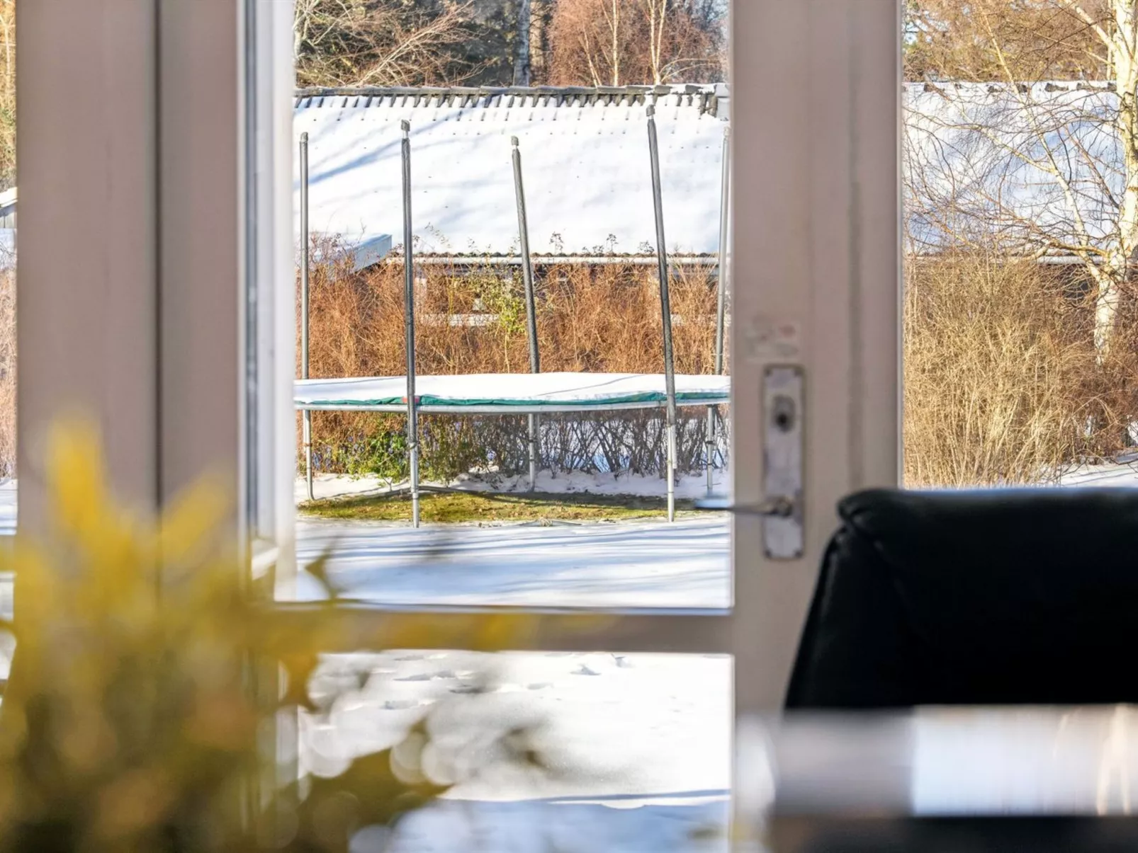 "Elenor" - 1.3km from the sea - Buiten