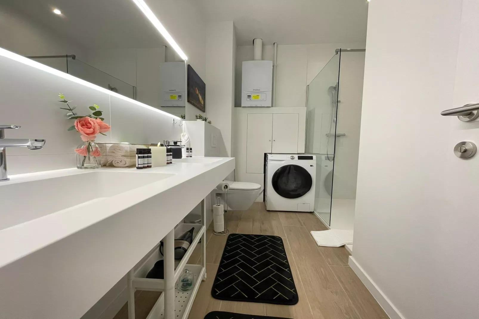 One Lux Stay Near Antwerp Central - 1 Bedroom - Keuken