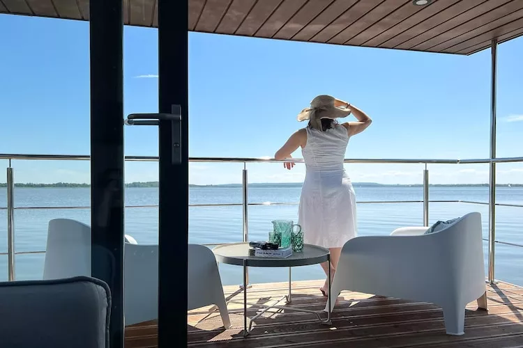 Domek na wodzie dla 3 osób jedna sypialnia - Terrasbalkon