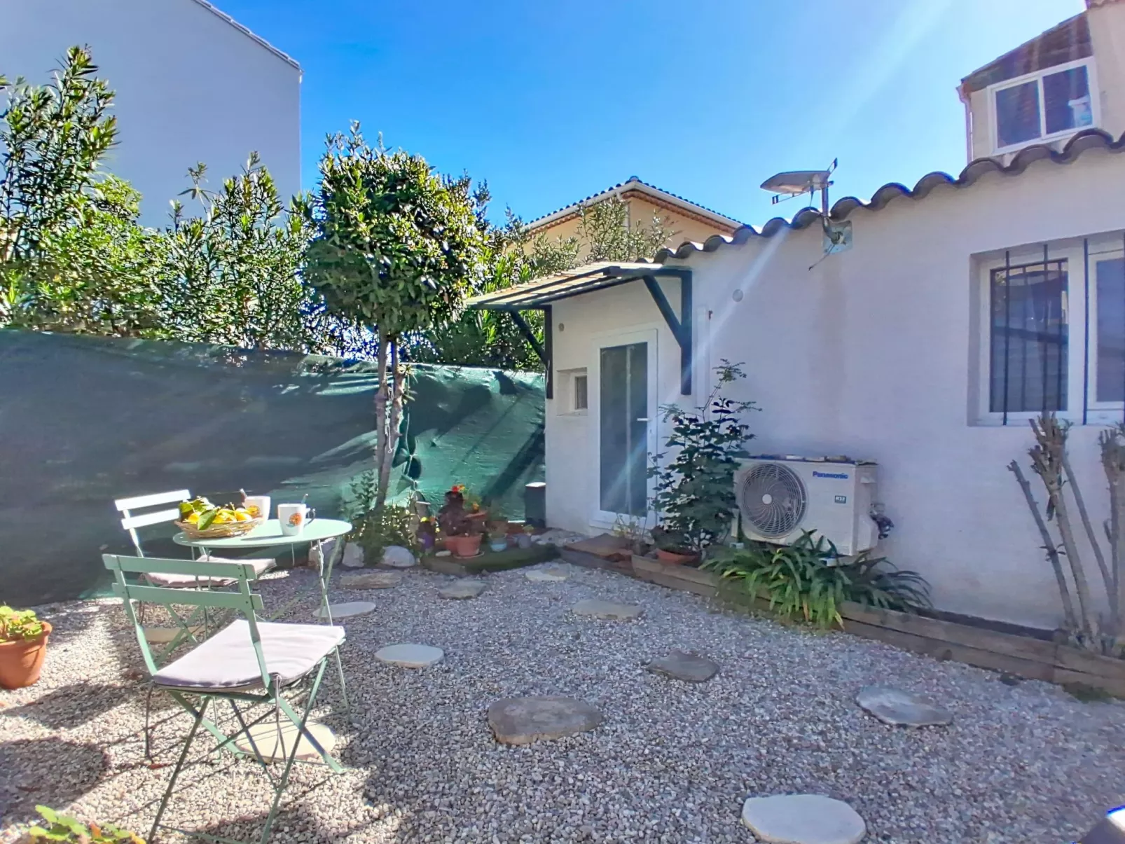 Studio La Provence - Buiten