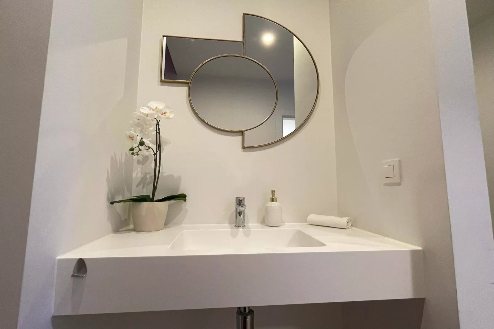 One Lux Stay Near Antwerp Central Grande Deluxe 3 bedroom suite - Badkamer