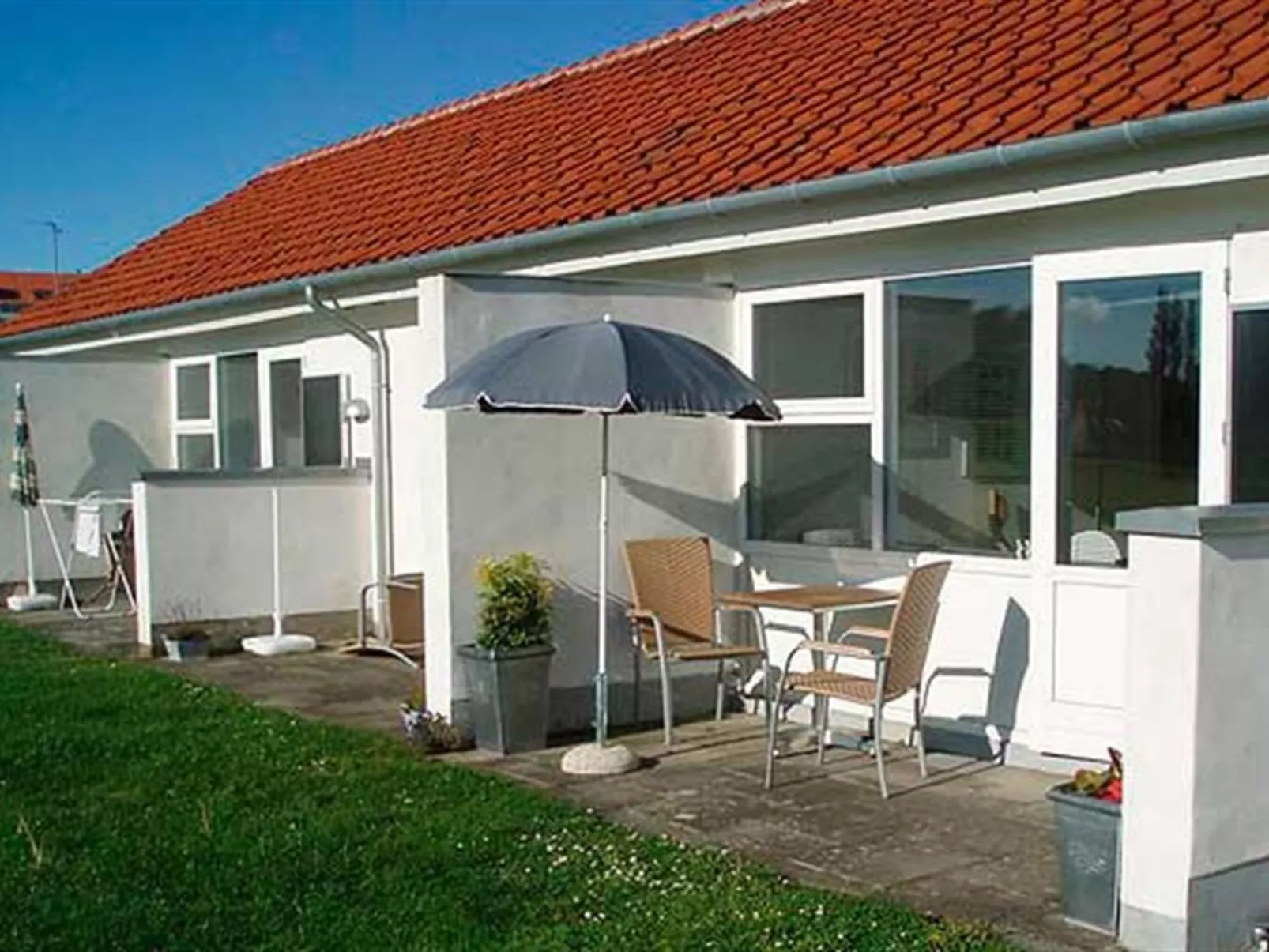 "Folki" - 300m from the sea - Buiten