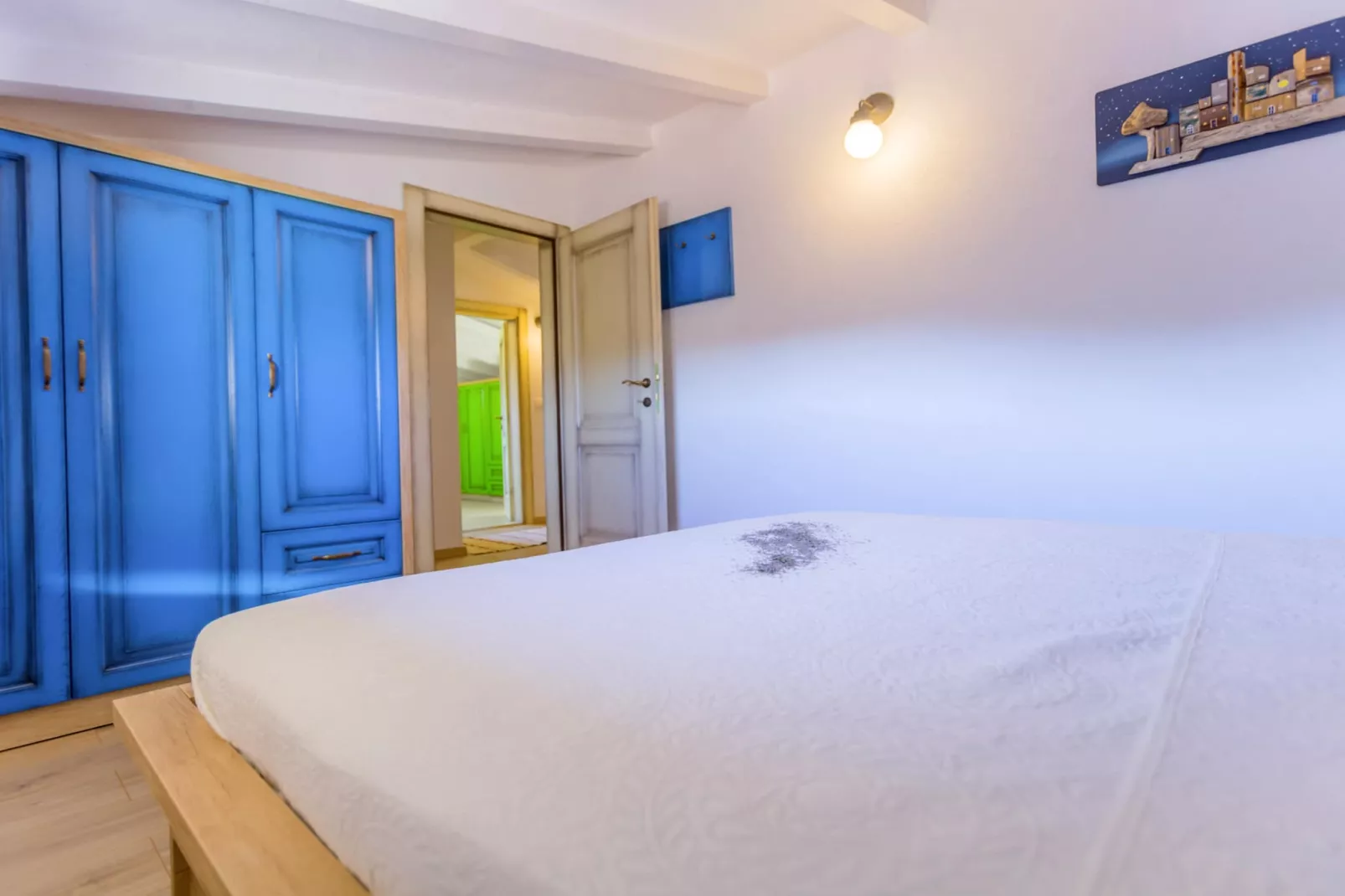 Rustic Villa Fragola with heated pool - Slaapkamer