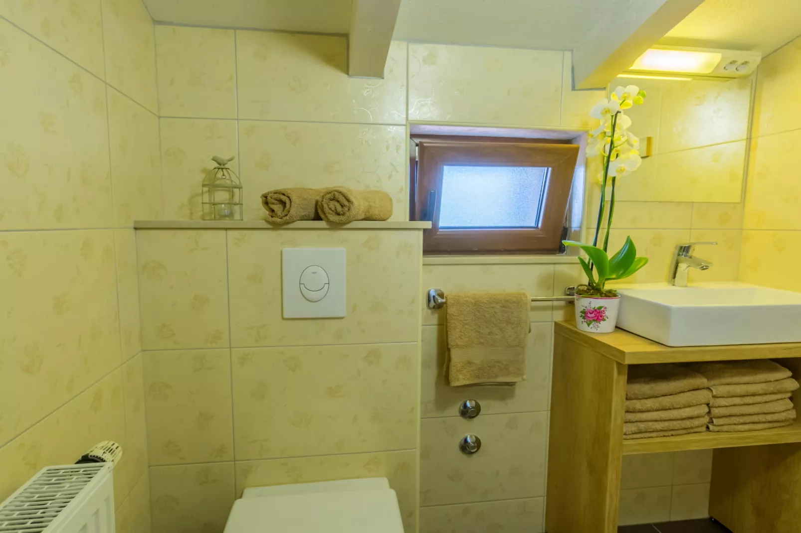 Rustic Villa Fragola with heated pool - Badkamer